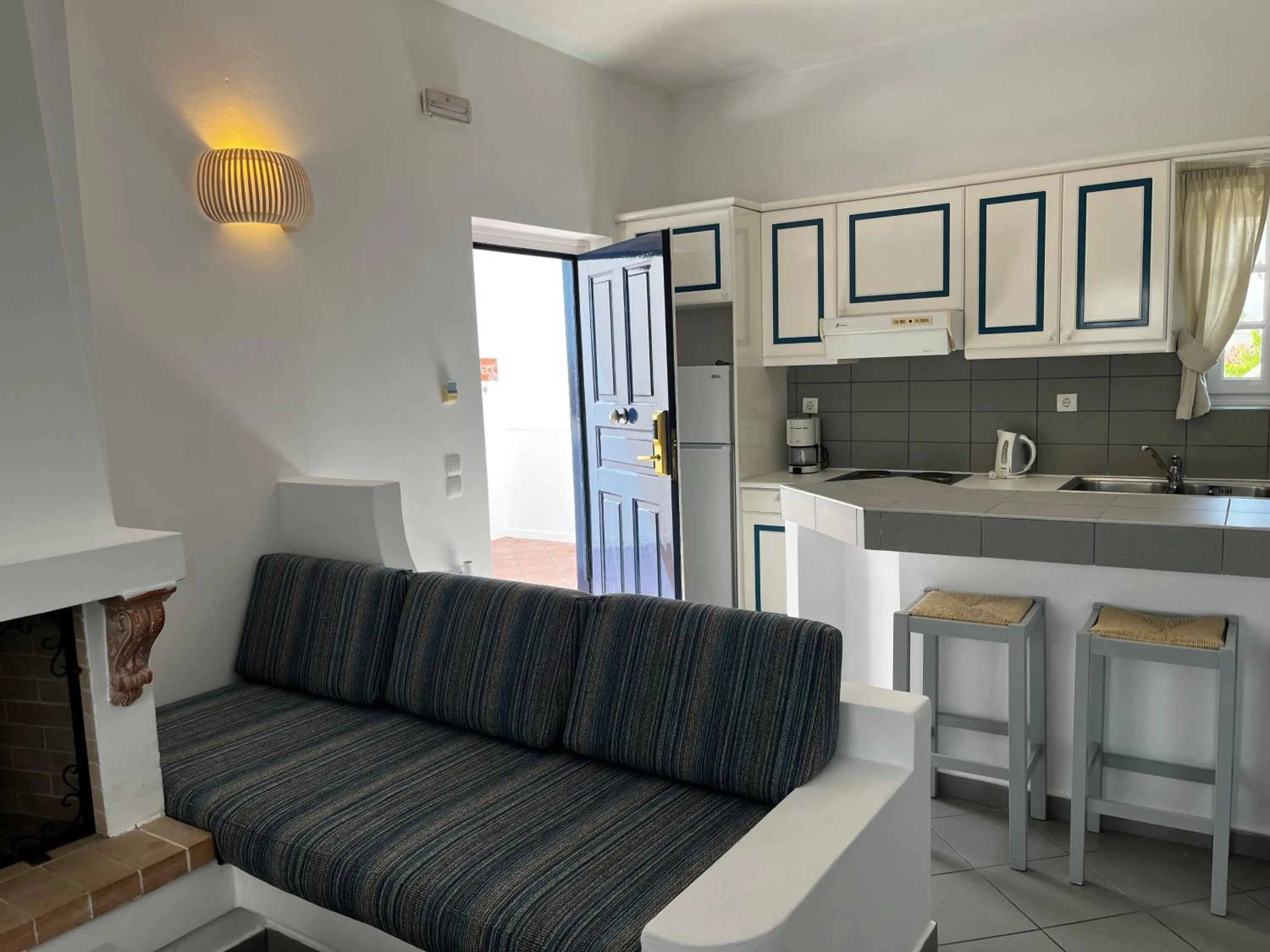 Kitchen or kitchenette in Nissia Traditional Residences Spetses