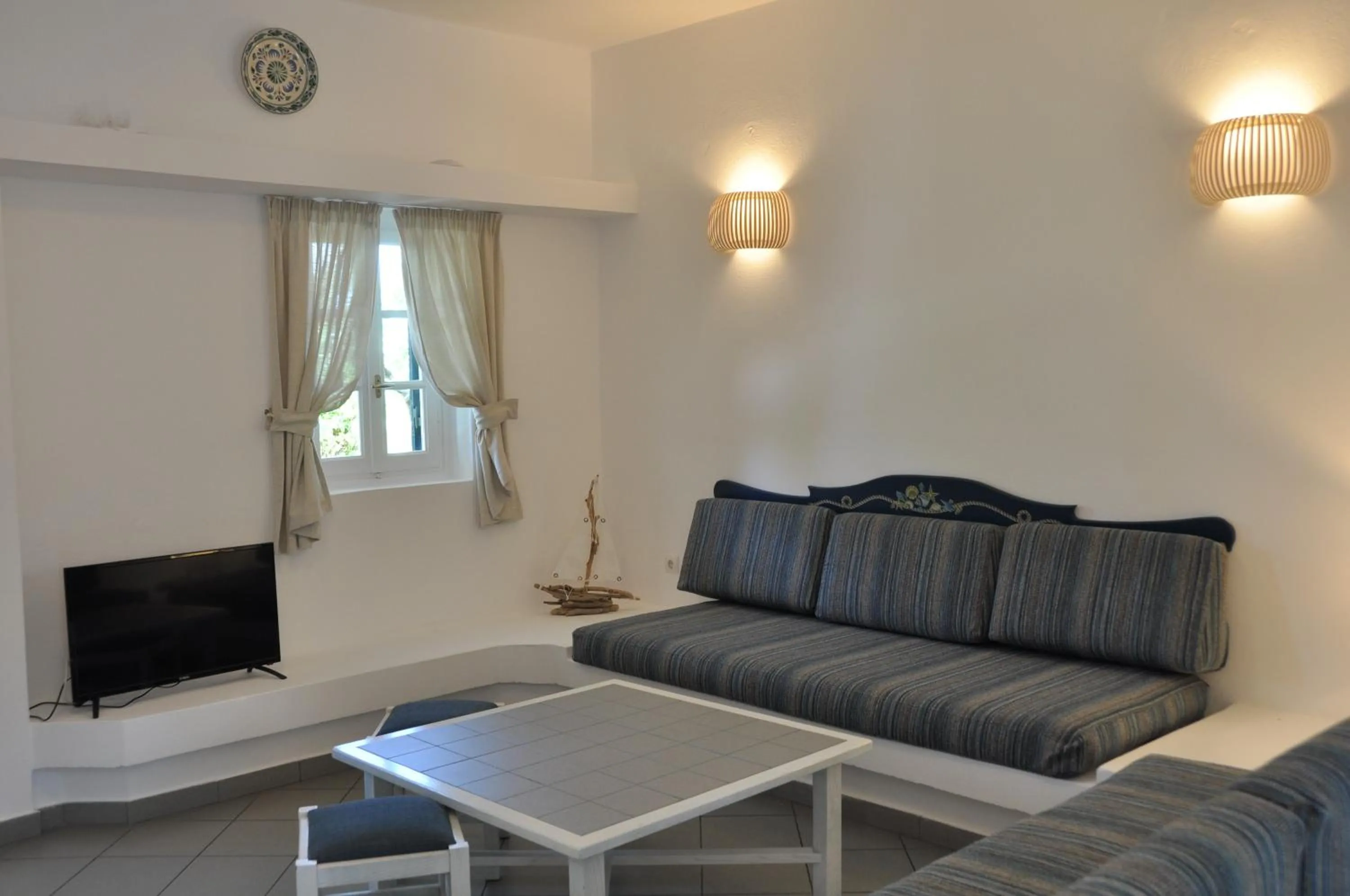 Living room in Nissia Traditional Residences Spetses