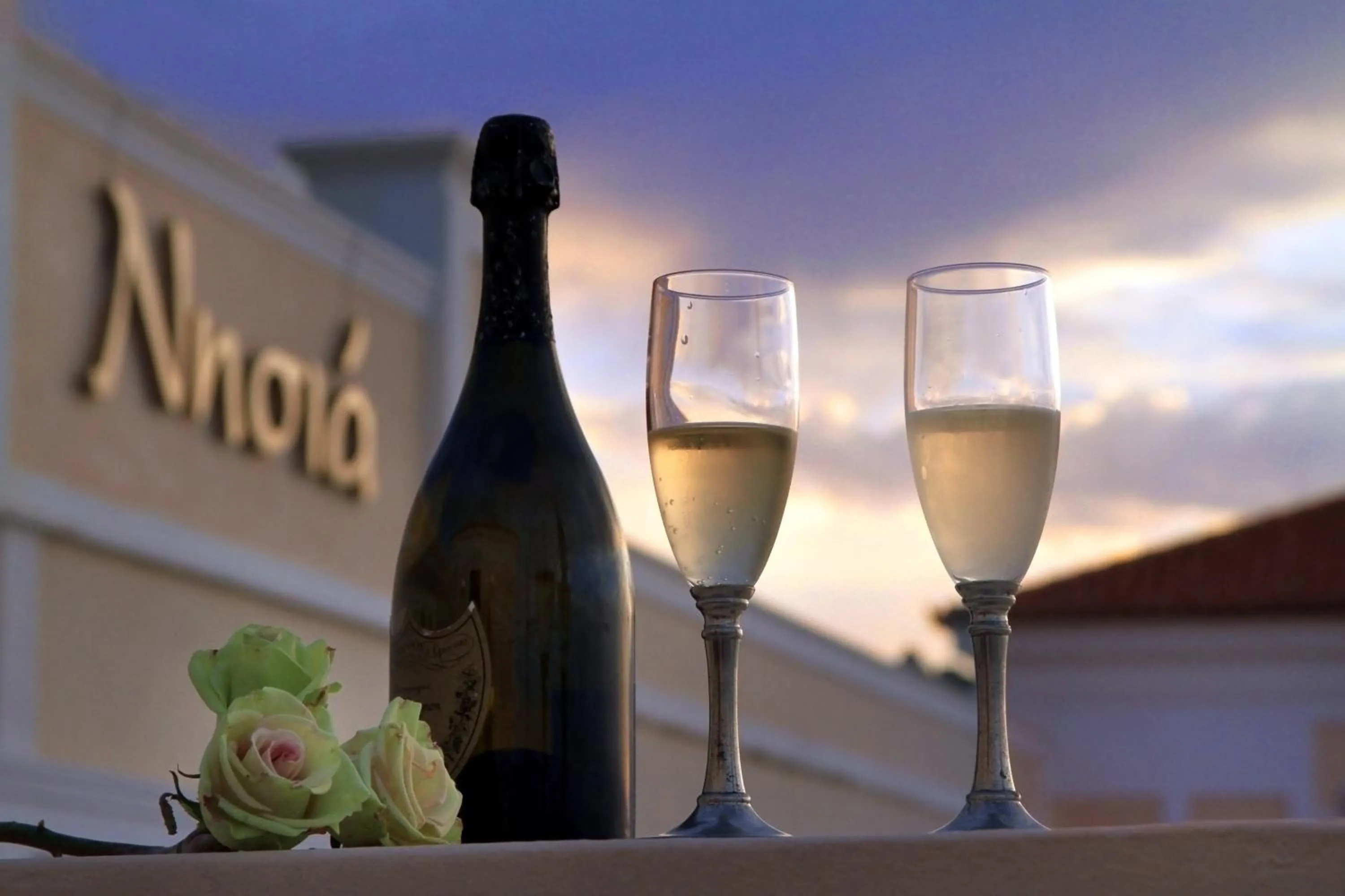 Food and drinks in Nissia Traditional Residences Spetses