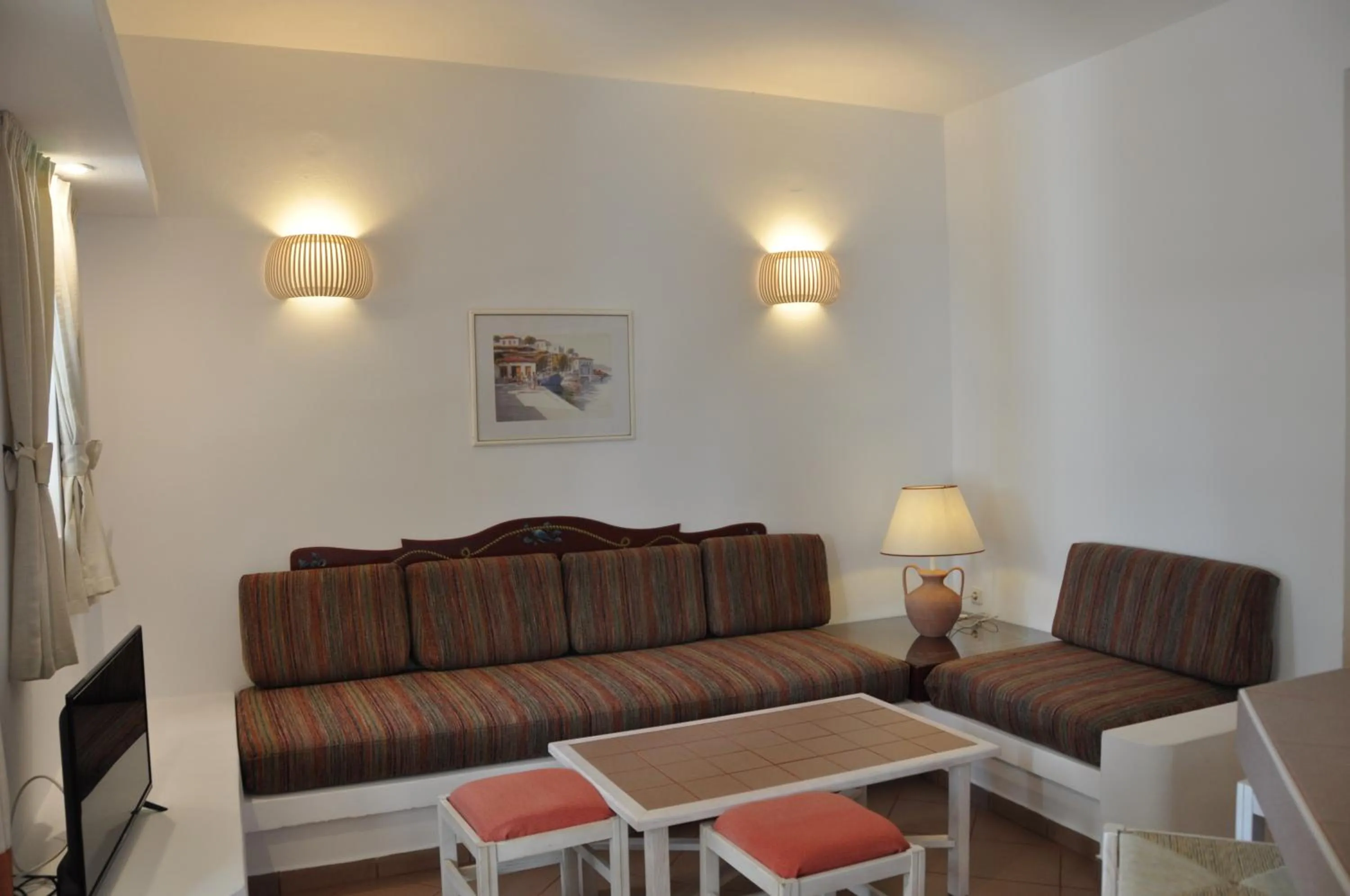 Living room in Nissia Traditional Residences Spetses