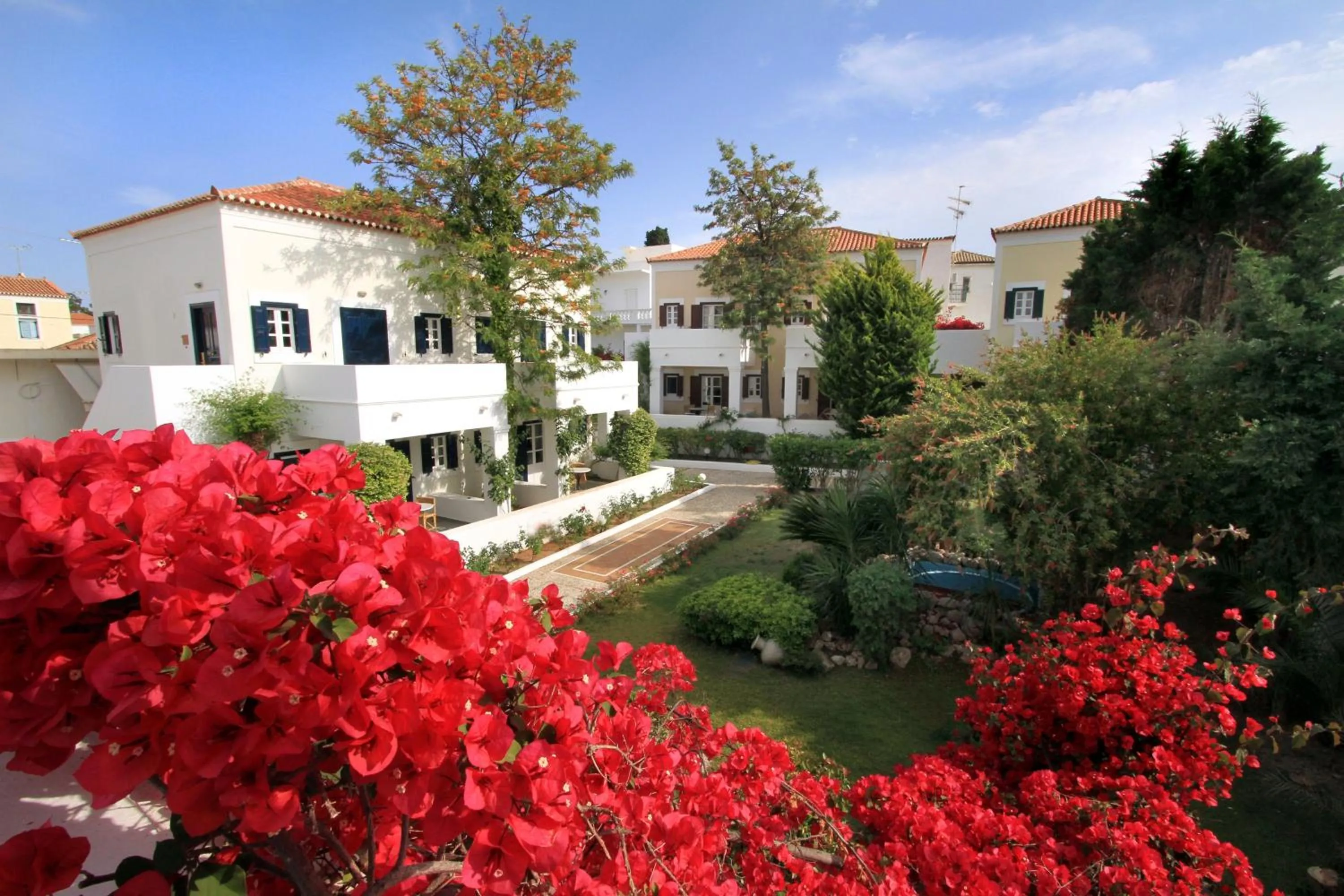 Garden in Nissia Traditional Residences Spetses