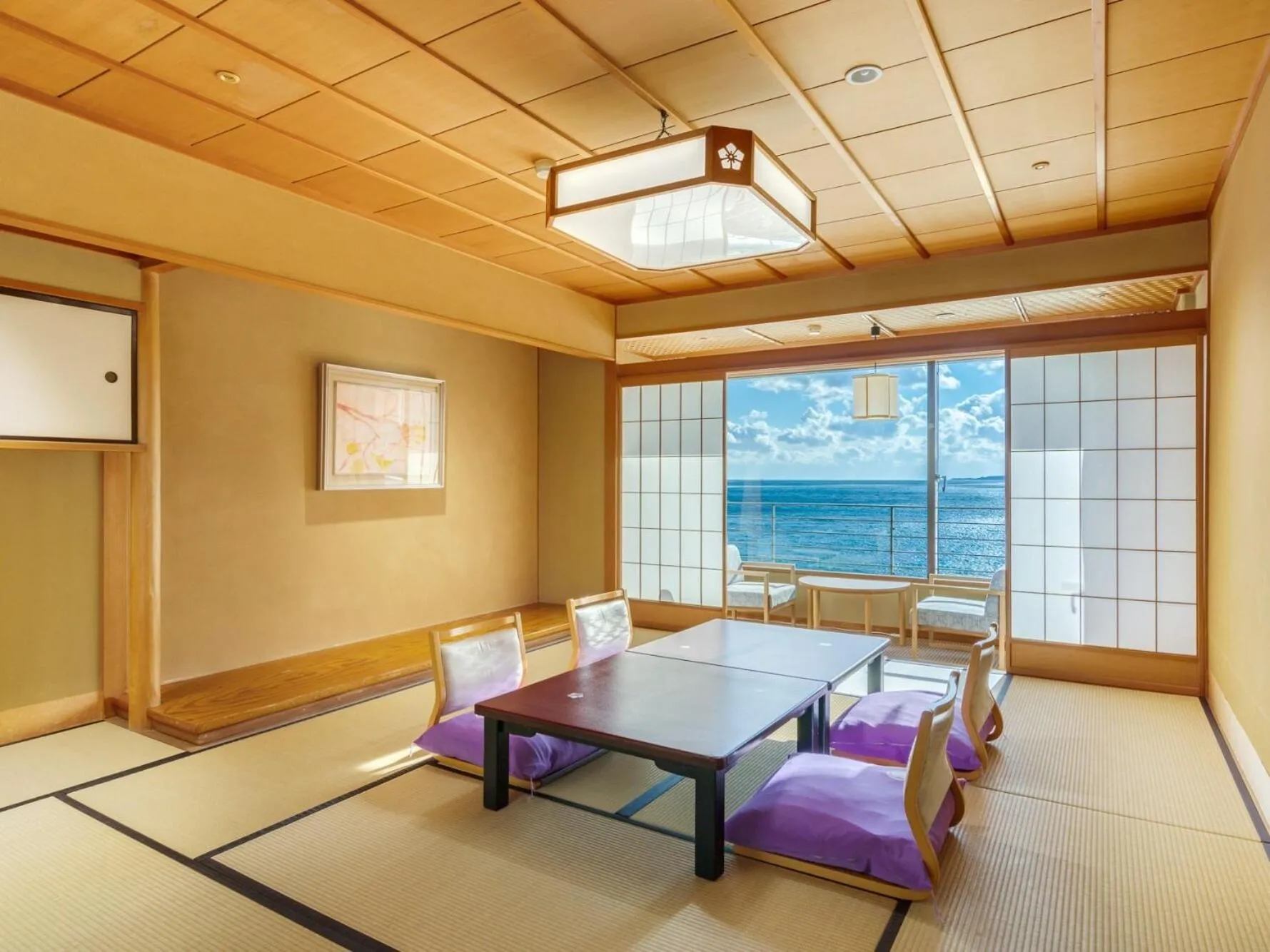 Area and facilities in Inatori Ginsuiso