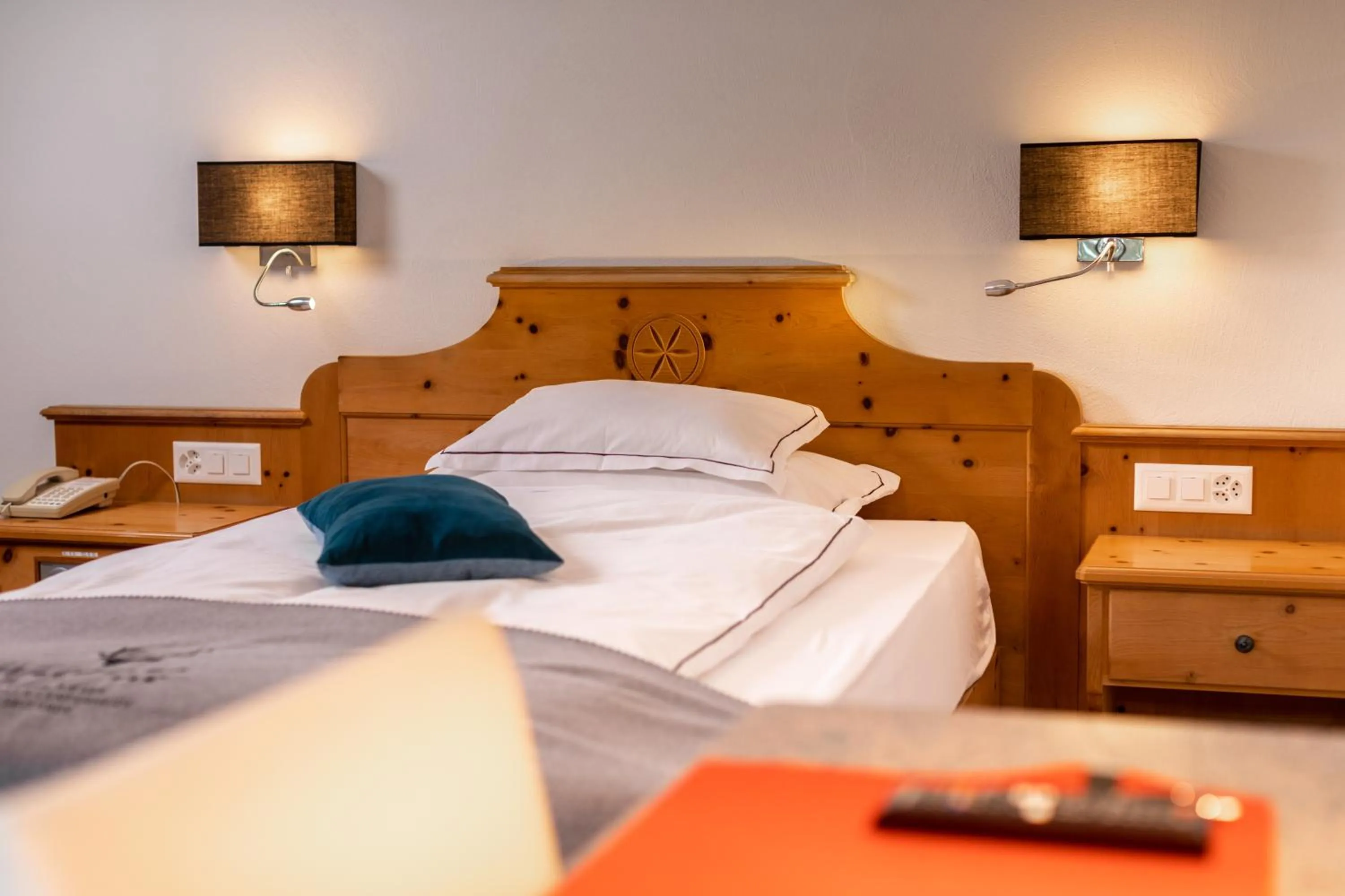 Bed in Hotel Waldhaus am See