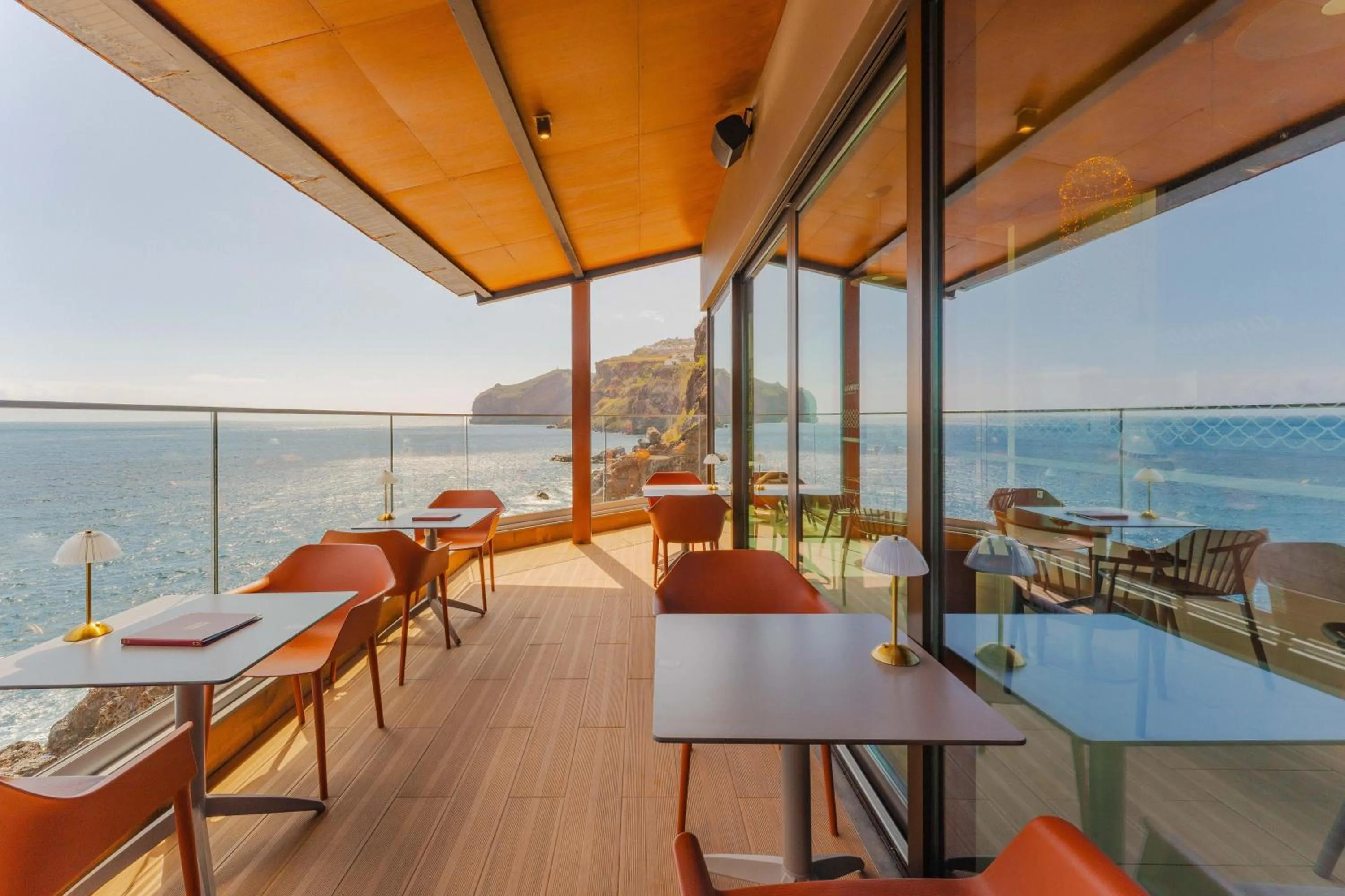 Lounge or bar in Sentido Galosol