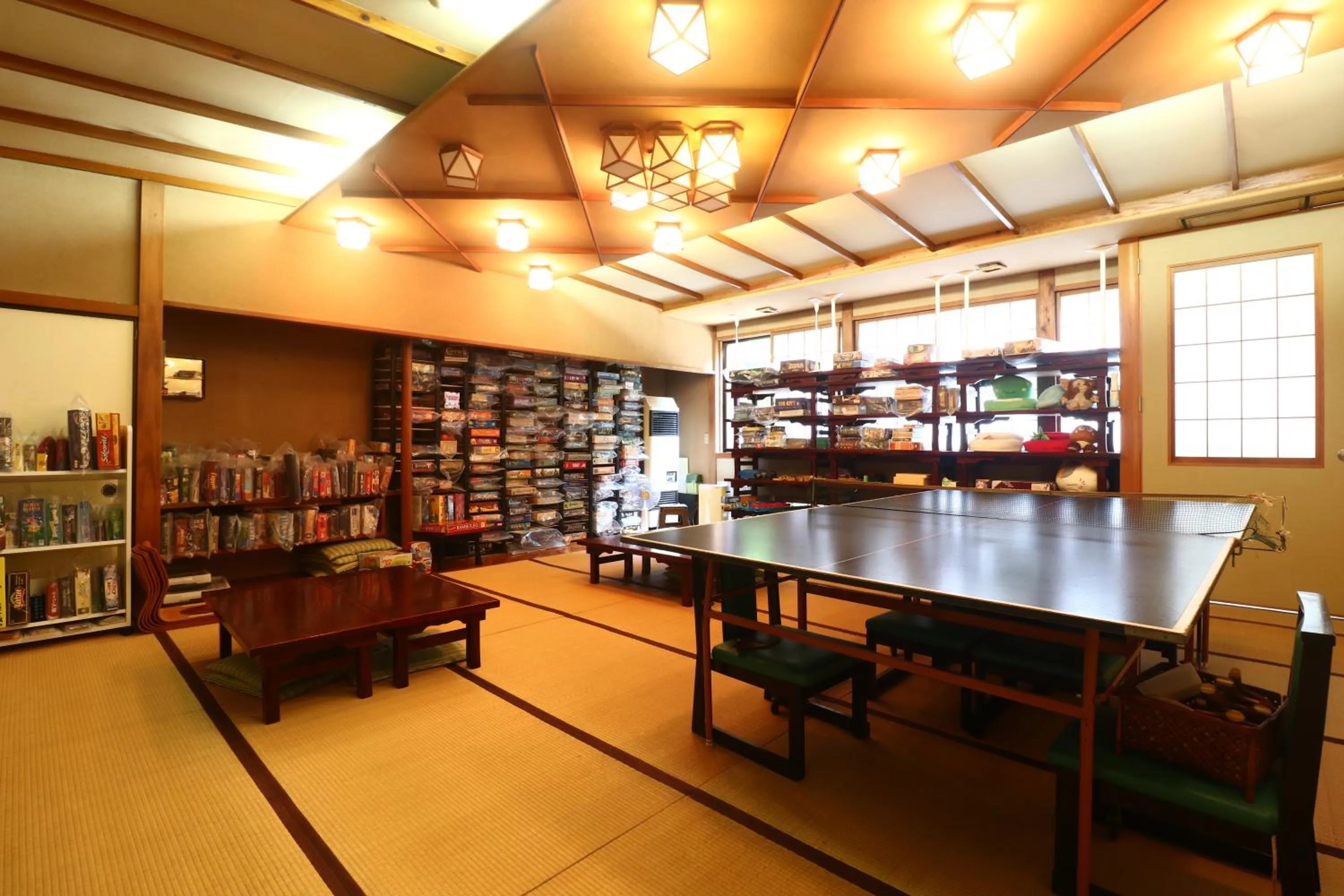 Area and facilities in Mitake