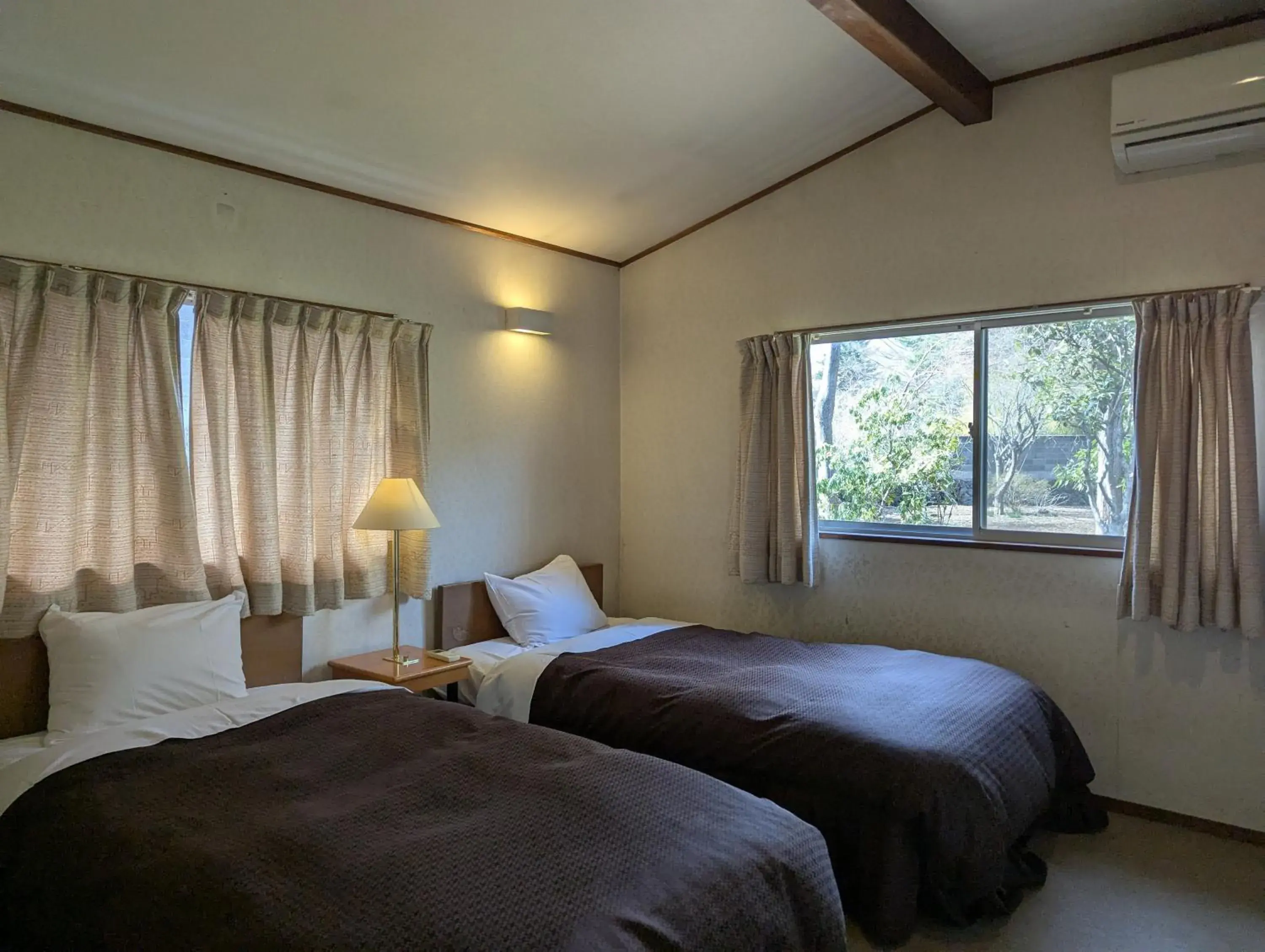 Bed in Kawaguchiko Hotel Bed in Kawaguchiko Hotel