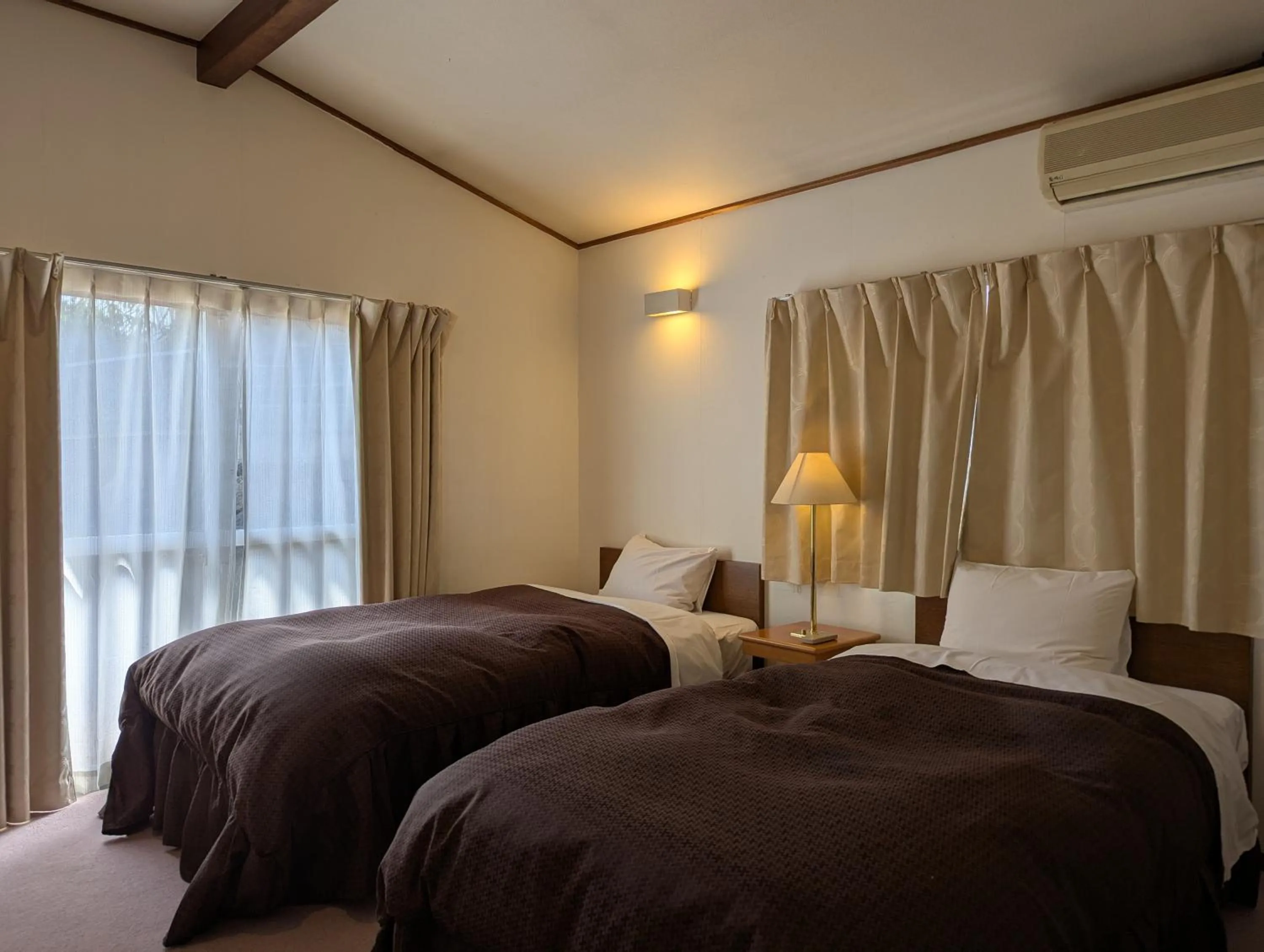 Bed in Kawaguchiko Hotel