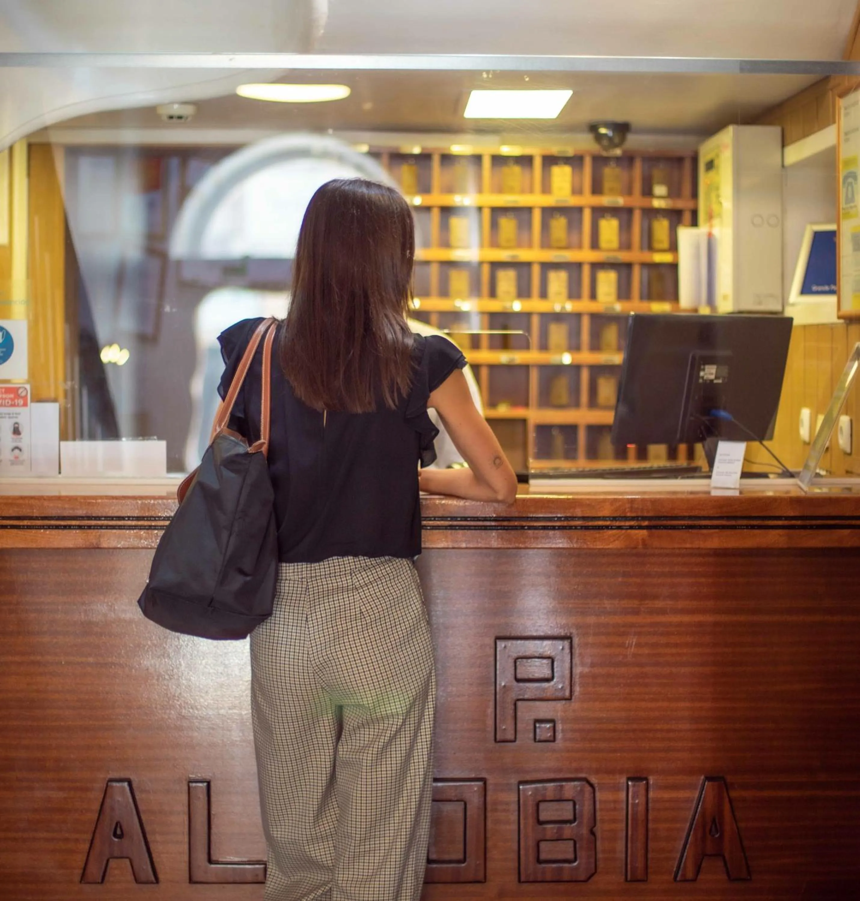 Lobby or reception in Grande Pensao Residencial Alcobia