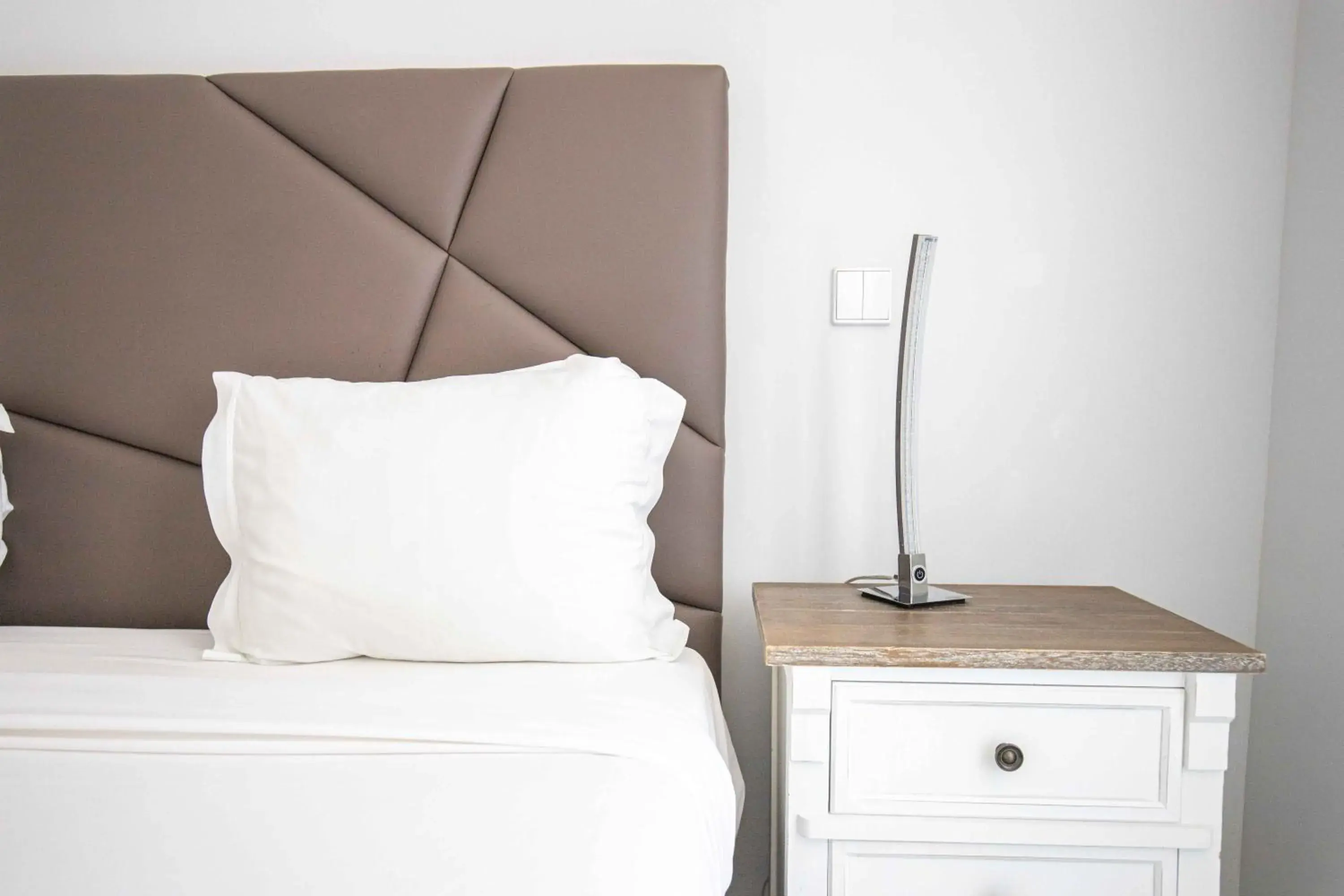 Bed in Grande Pensao Residencial Alcobia Bed in Grande Pensao Residencial Alcobia