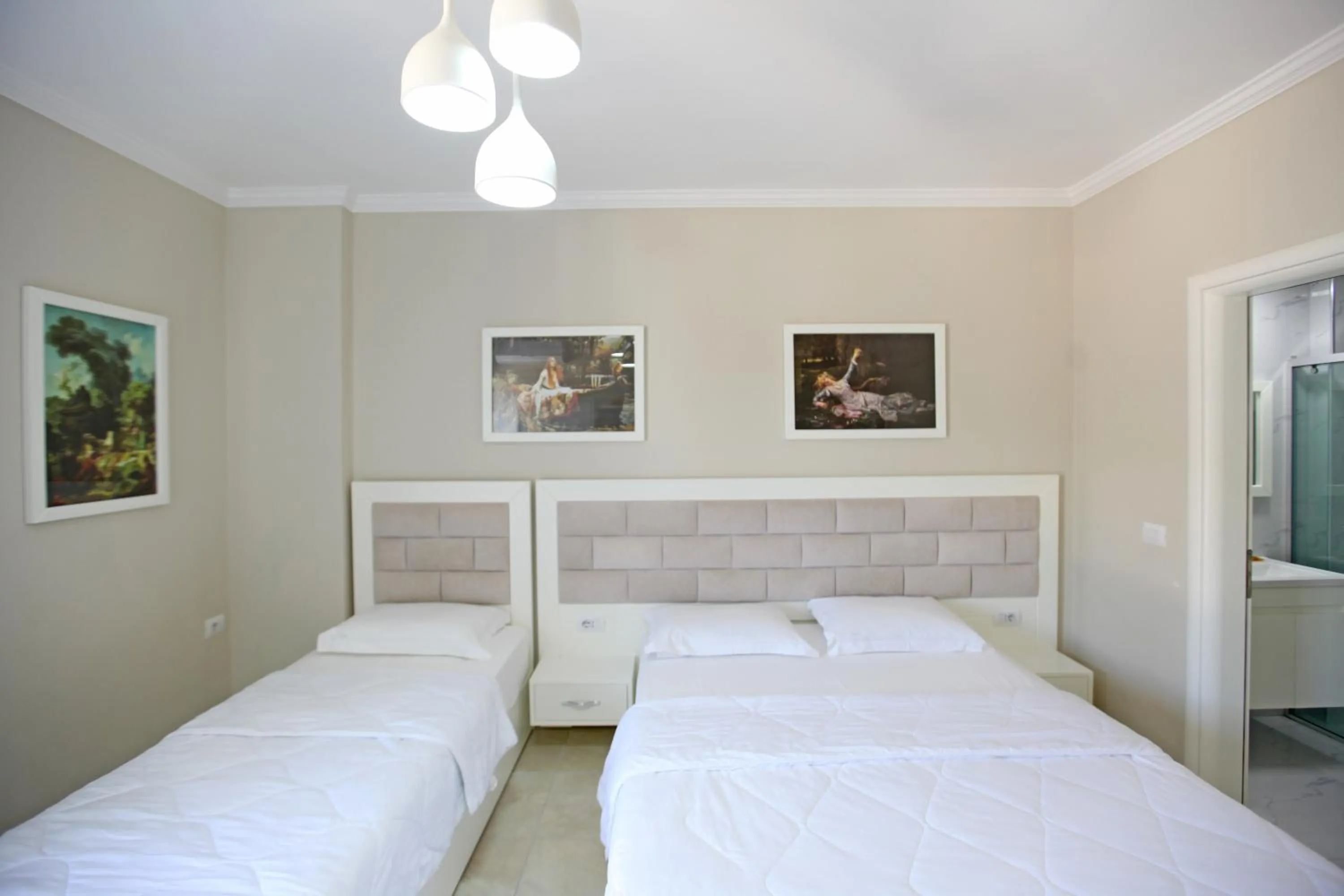 Photo of the whole room in Hotel Mare