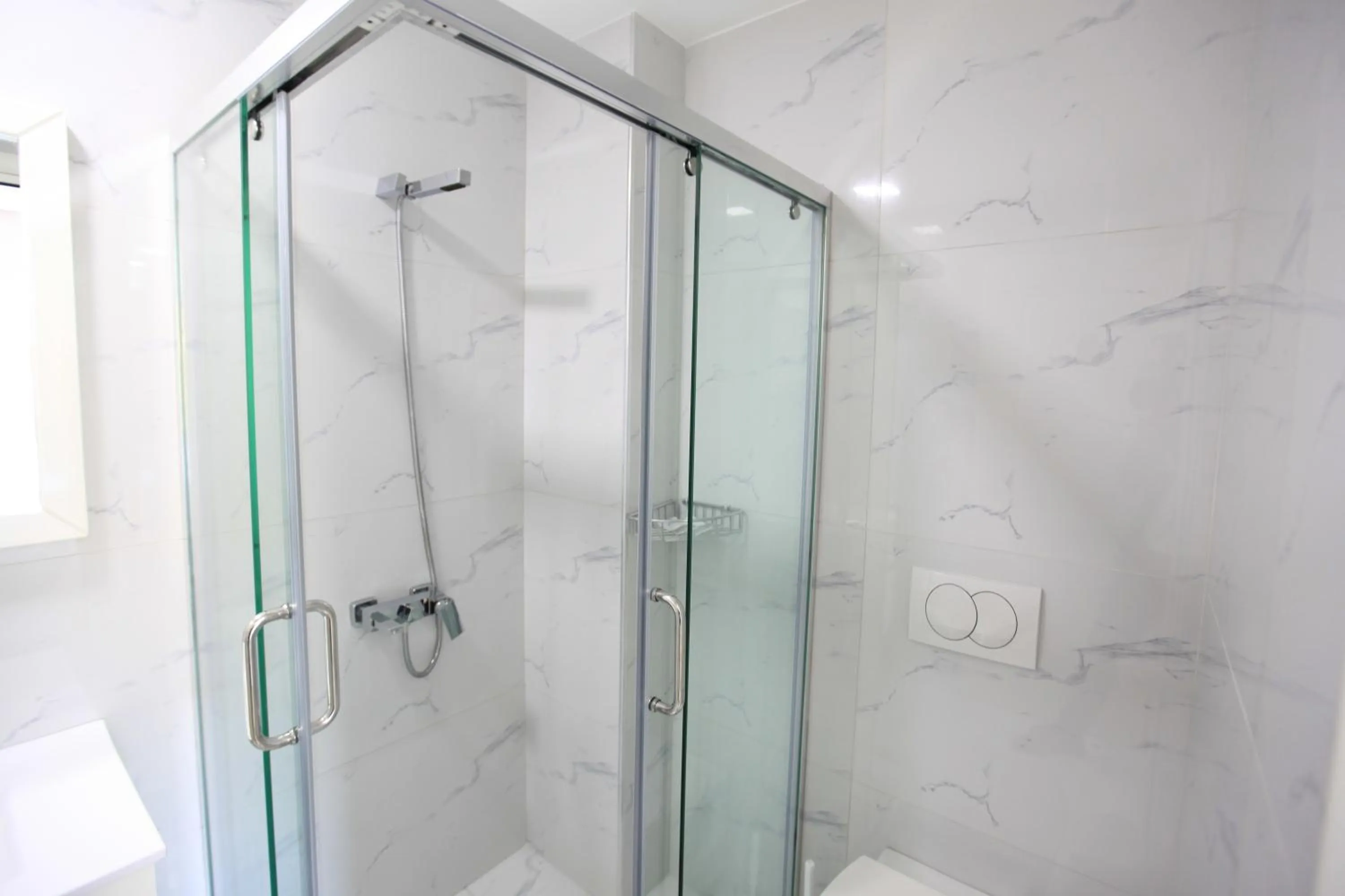 Bathroom in Hotel Mare