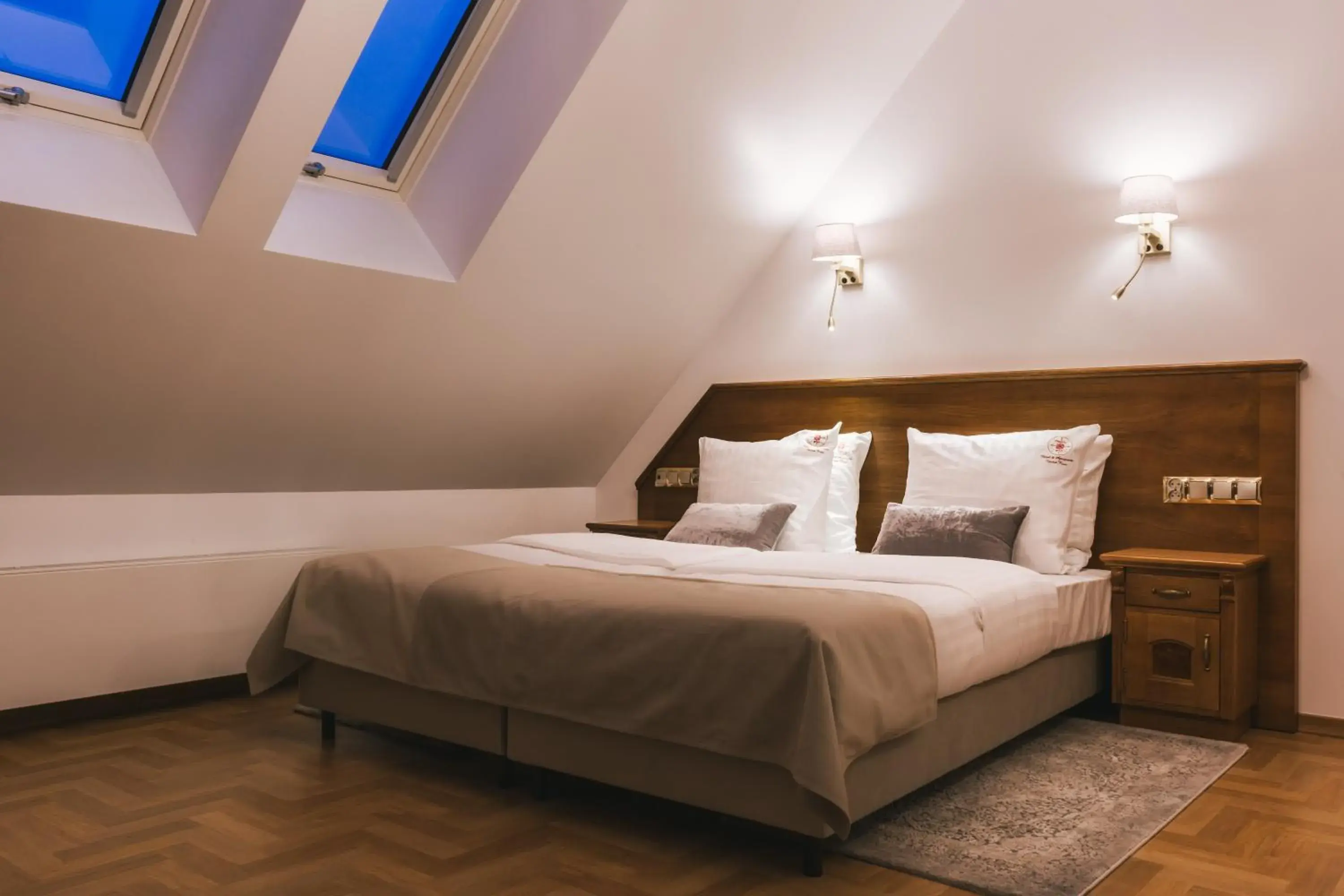 Bed in Hotel & Apartments Ventus Rosa Bed in Hotel & Apartments Ventus Rosa