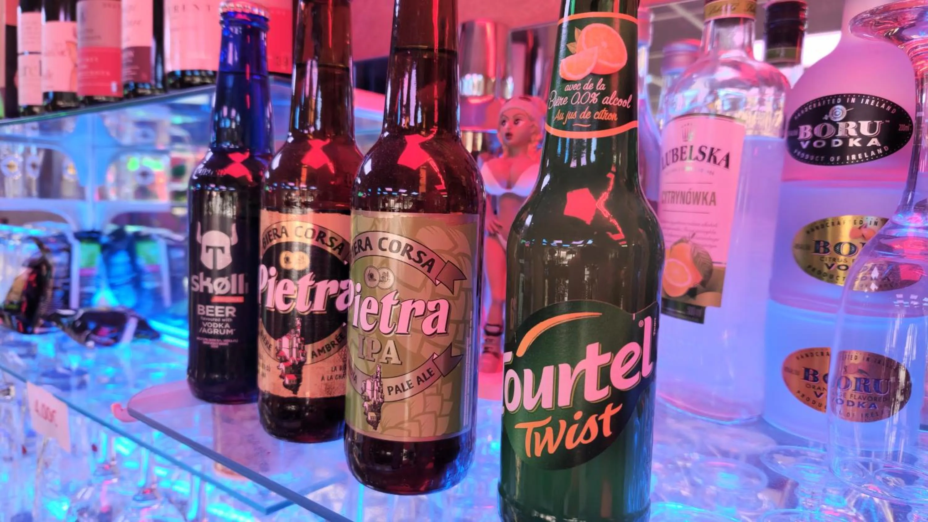 Lounge or bar in Hôtel Siatel Besançon Chateaufarine