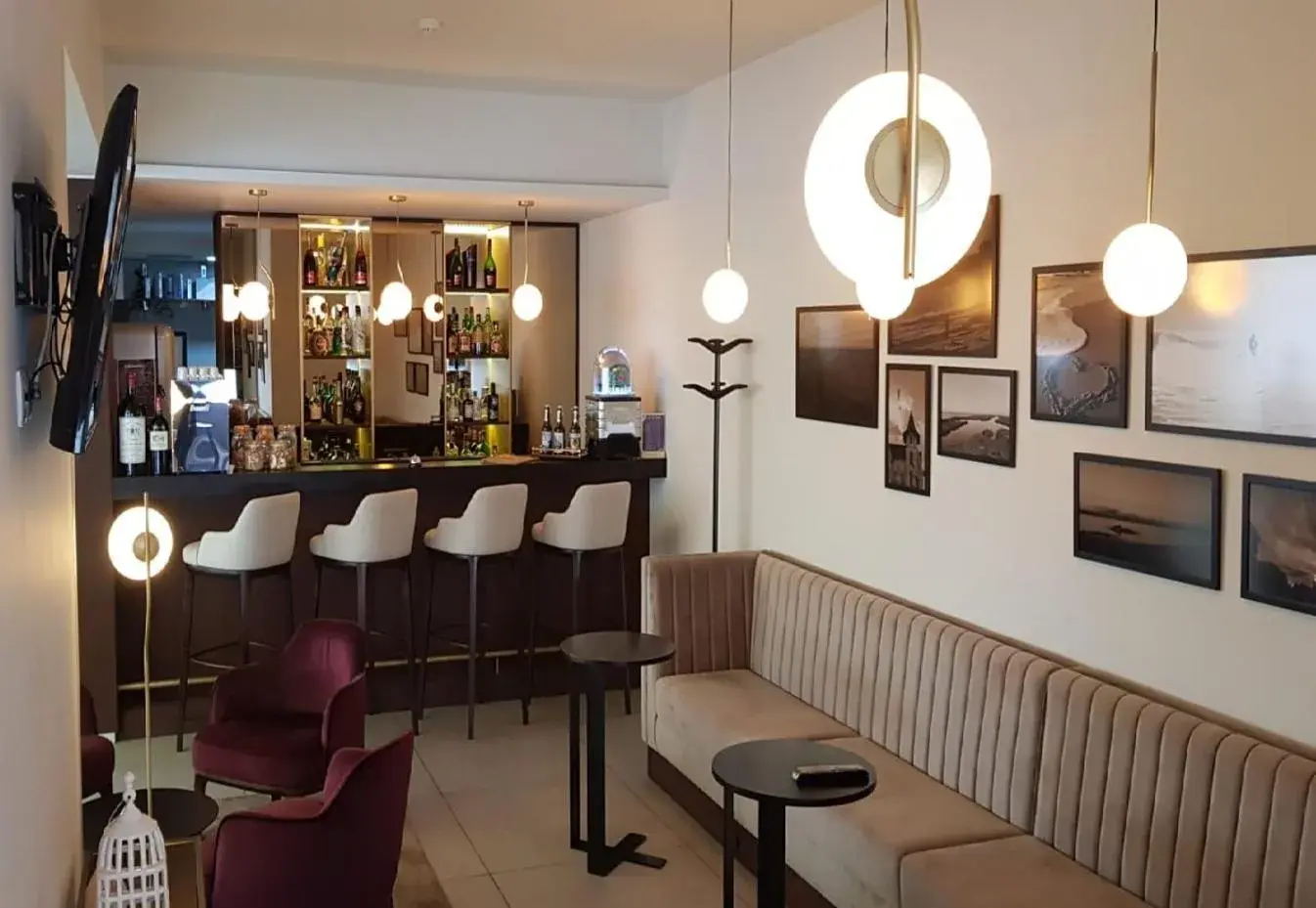 Living room in Apulia Praia Hotel Living room in Apulia Praia Hotel