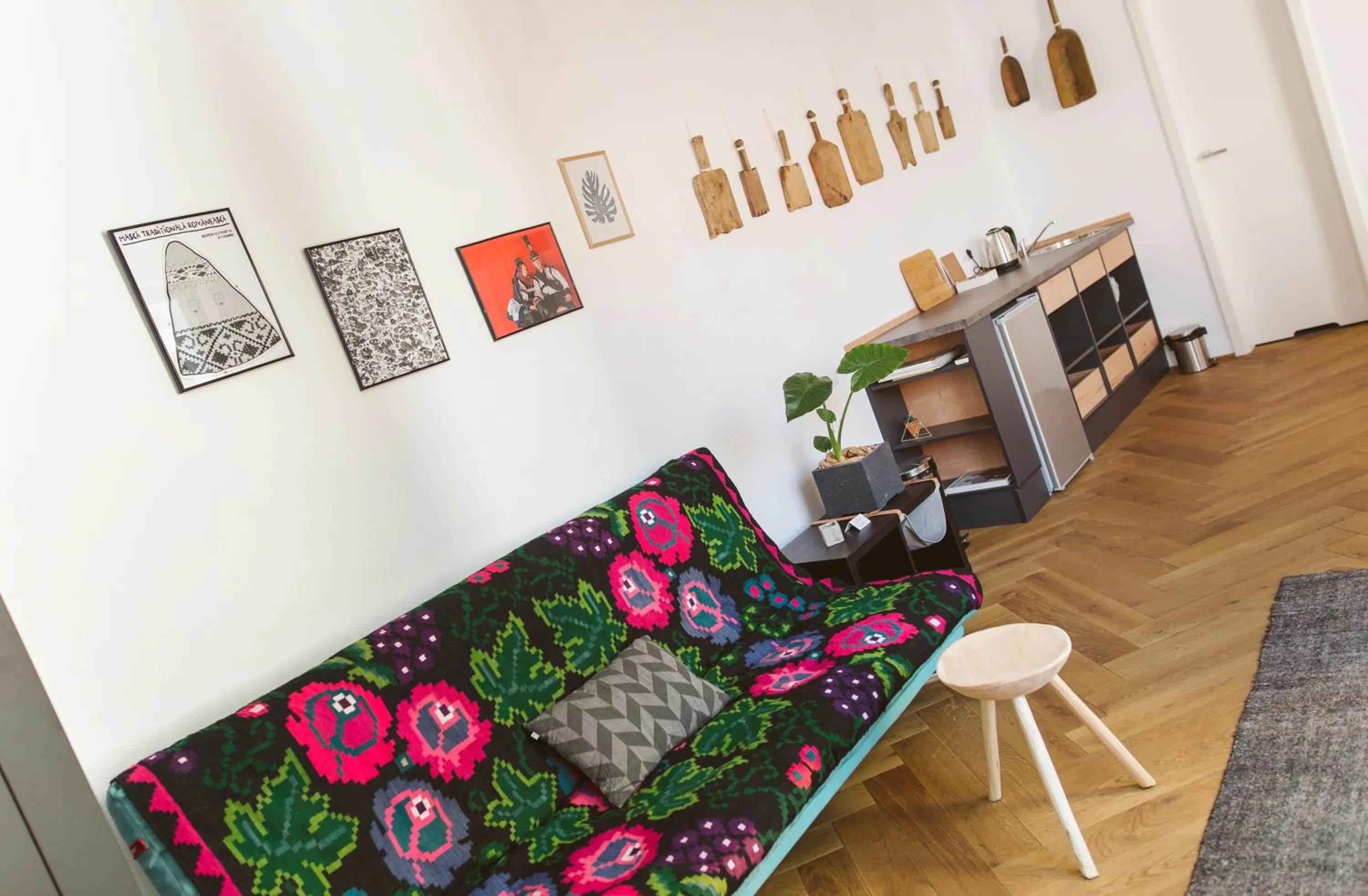 Seating area in Camino Home 2