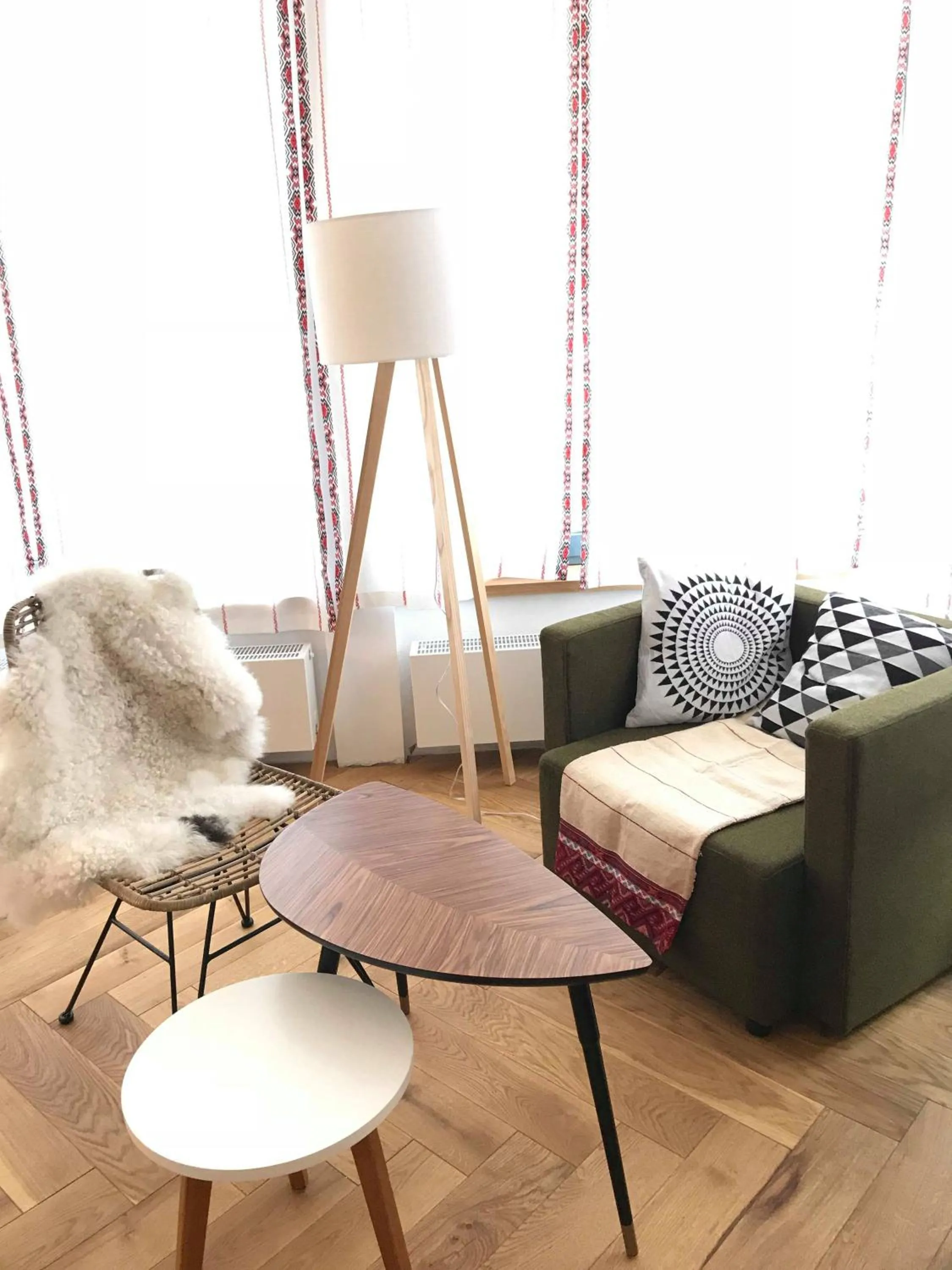 Seating area in Camino Home 2