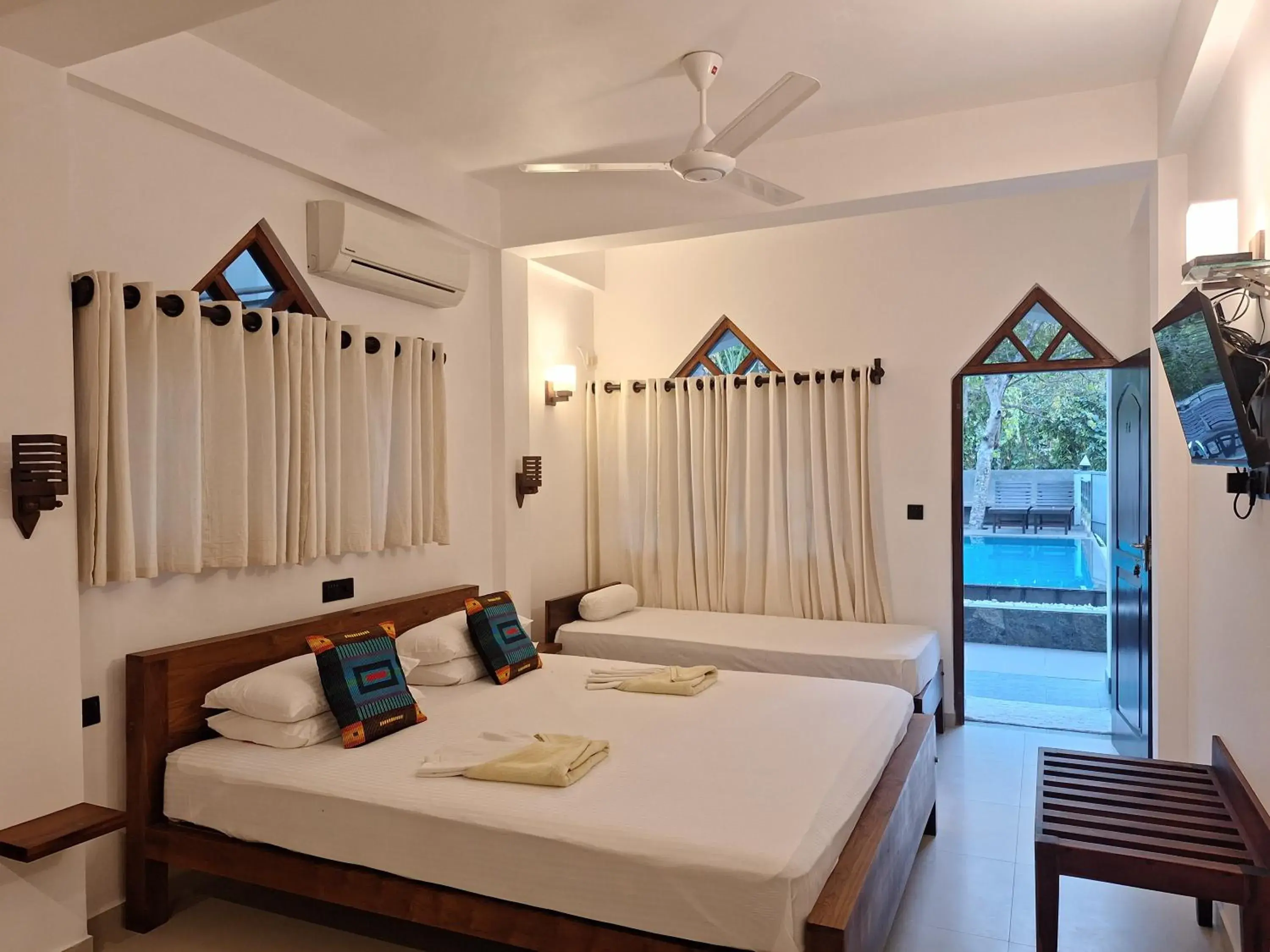 Deluxe Double or Twin Room in Villa Goodwill Paradise Deluxe Double or Twin Room in Villa Goodwill Paradise