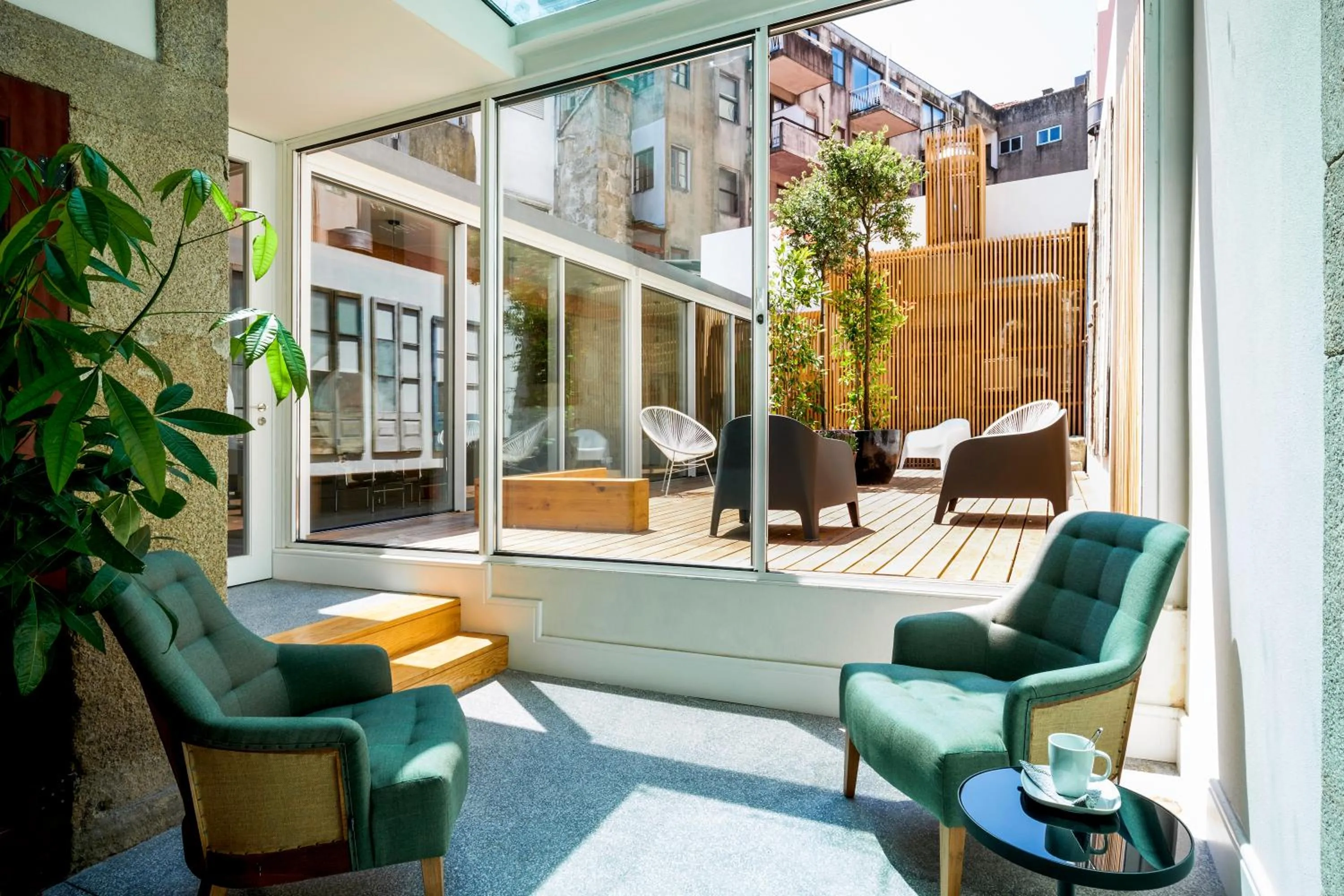 Balcony/Terrace in The A5 Smart Luxury Studios