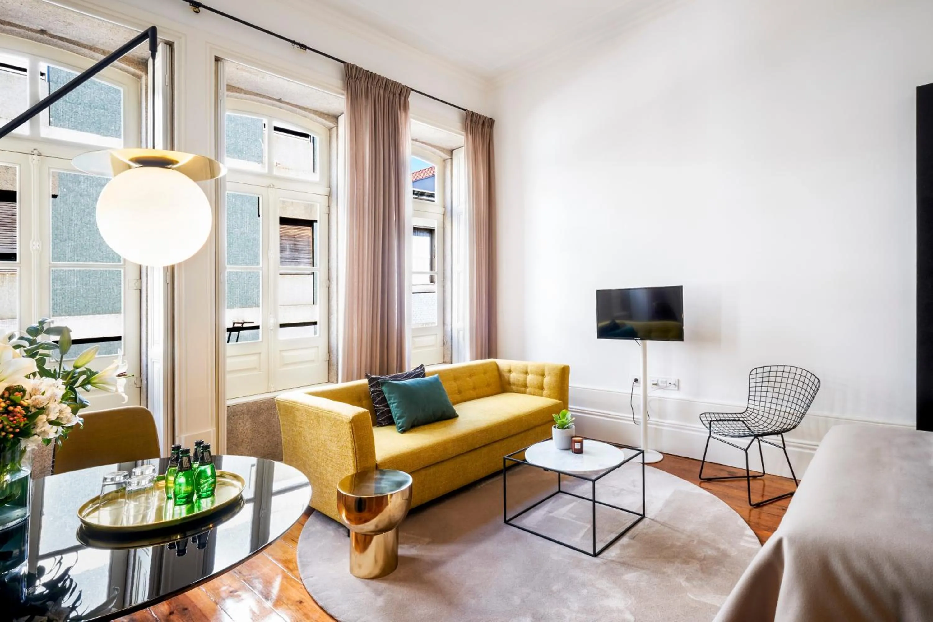 Living room in The A5 Smart Luxury Studios