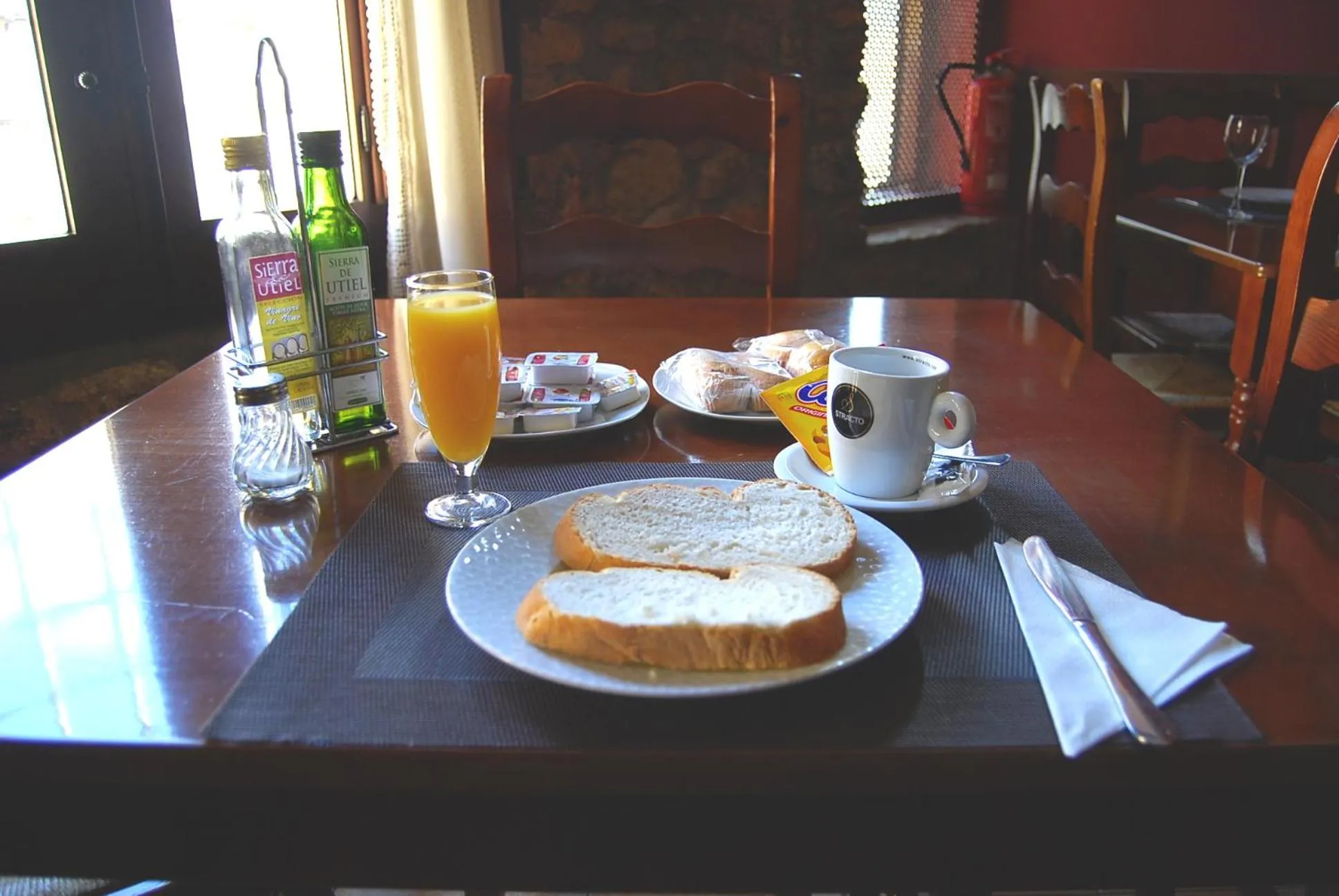 Breakfast in Hotel Restaurant Verdià
