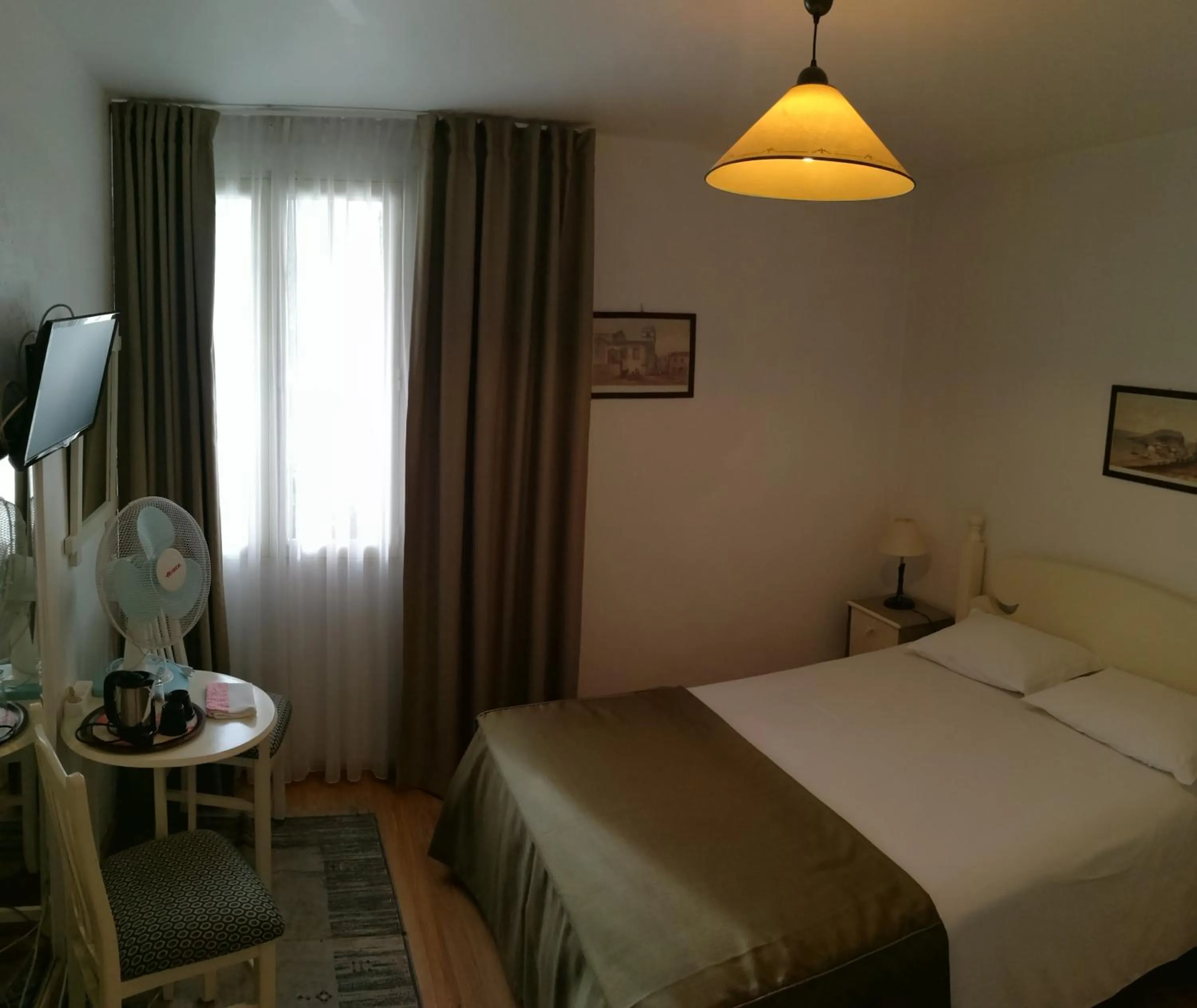 Bedroom, Bed in Pensao Residencial Vila Teresinha