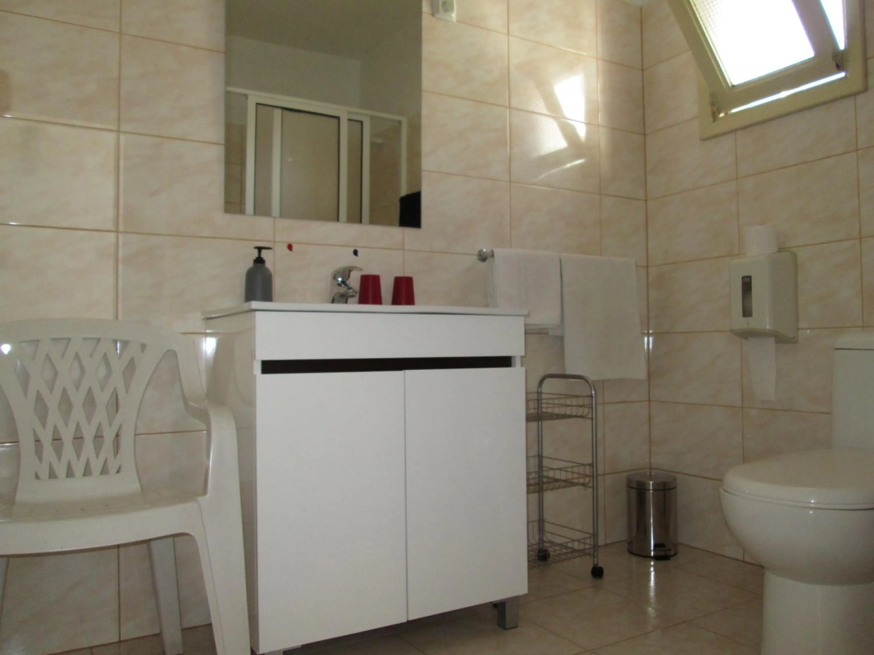 Bathroom in Pensao Residencial Vila Teresinha