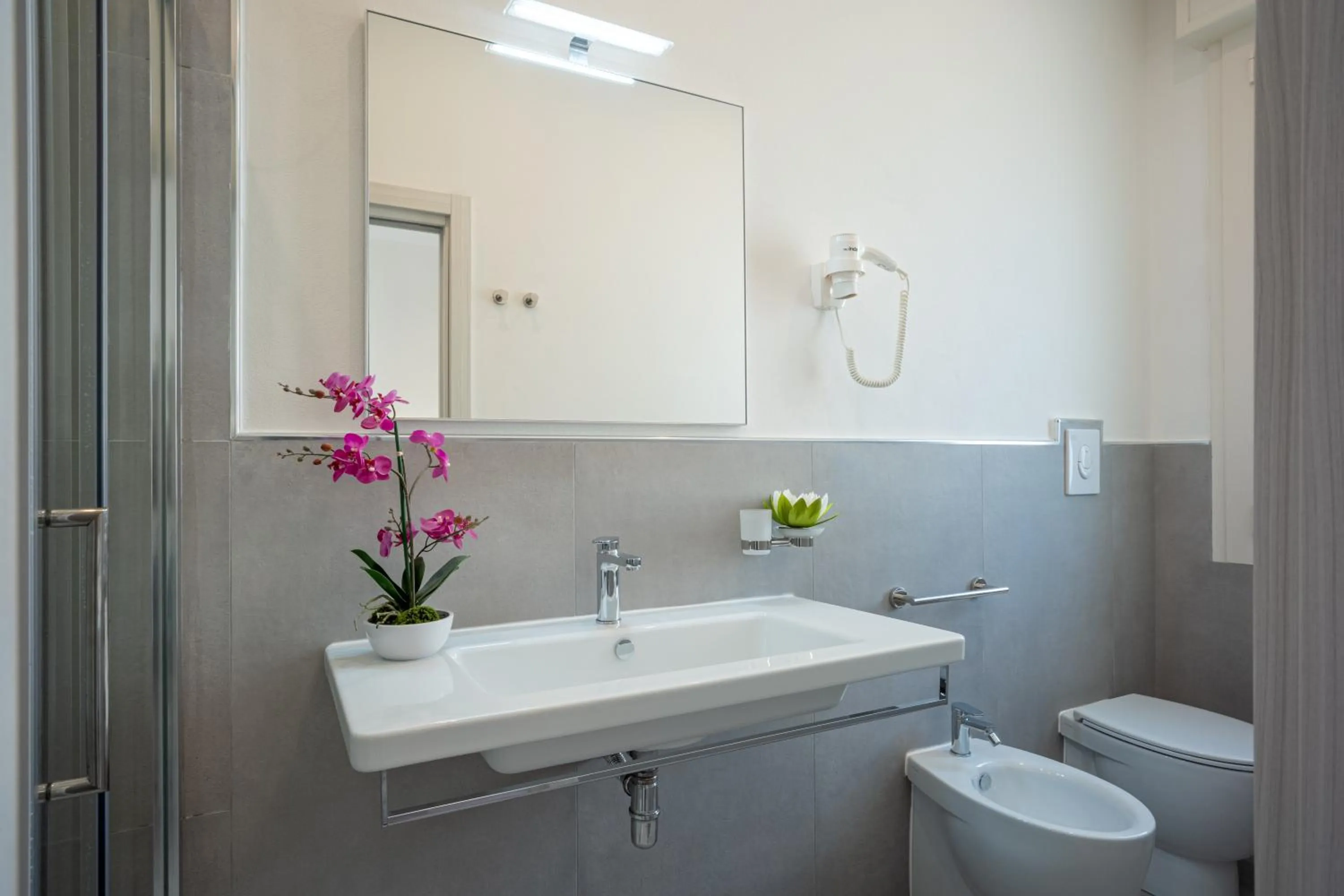 Bathroom in Hotel San Francisco