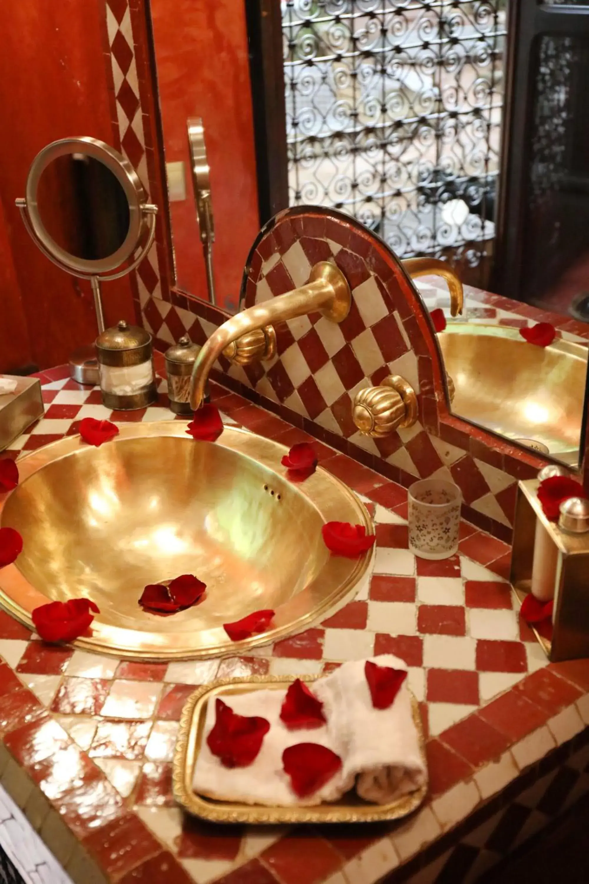 Bathroom in Riad ILayka Bathroom in Riad ILayka