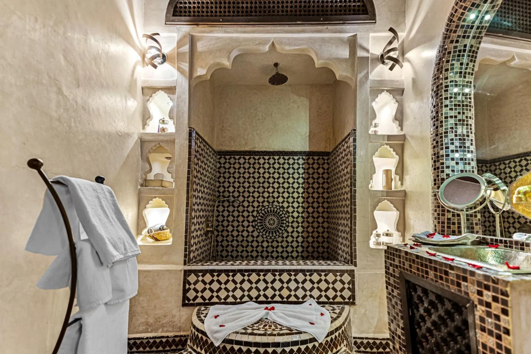 Bathroom in Riad ILayka
