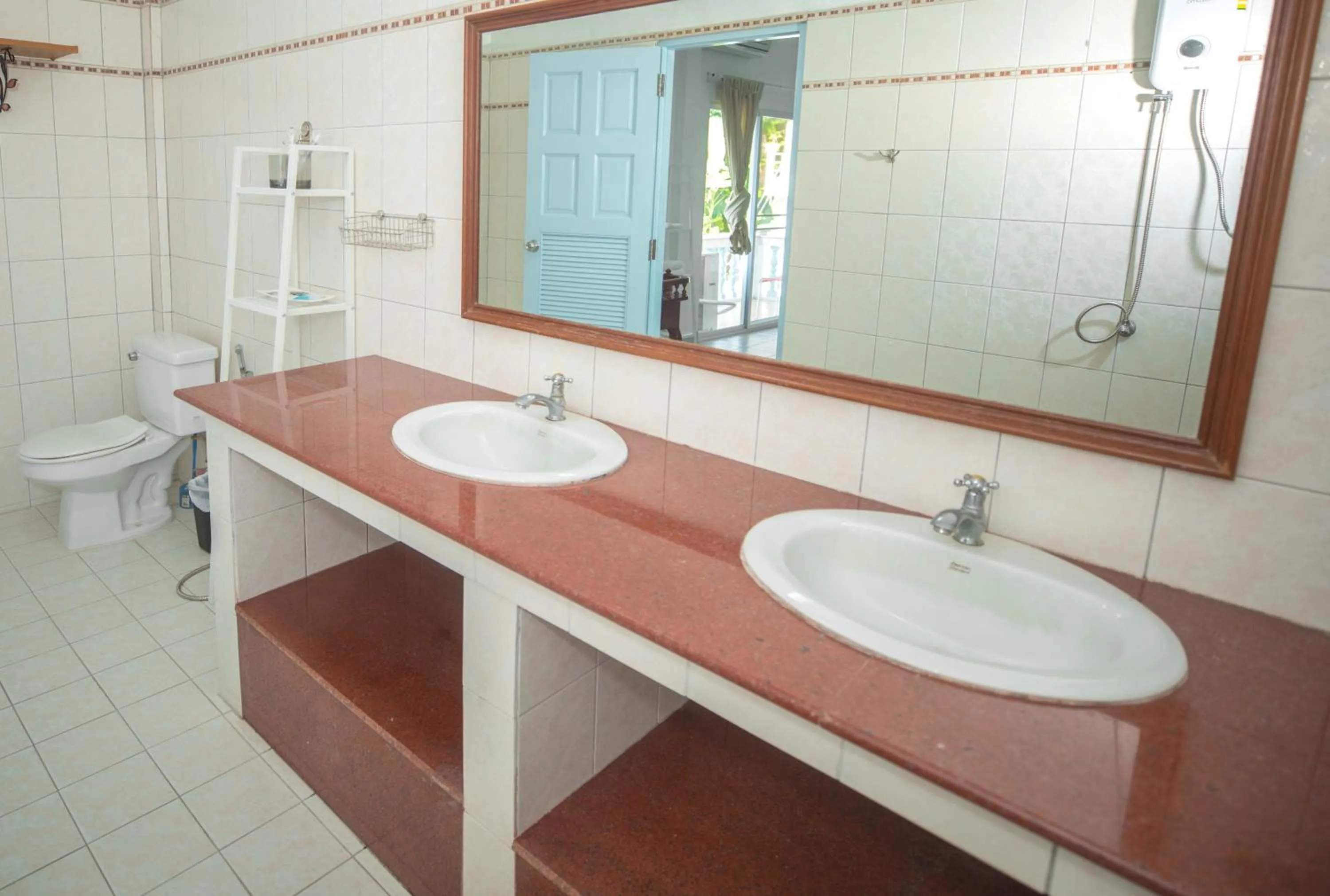 Toilet in Baan Suan Villa 1