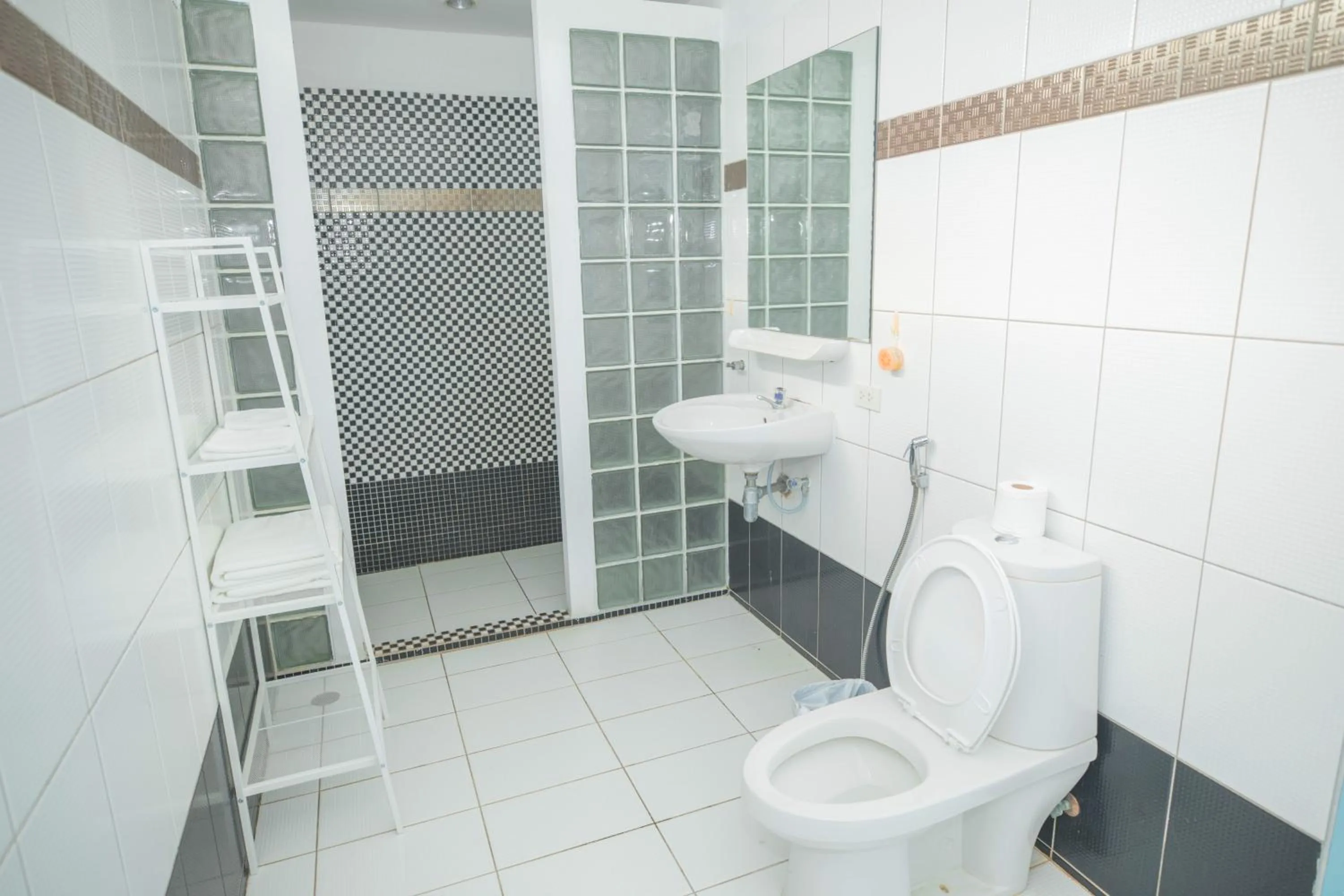 Toilet in Baan Suan Villa 1