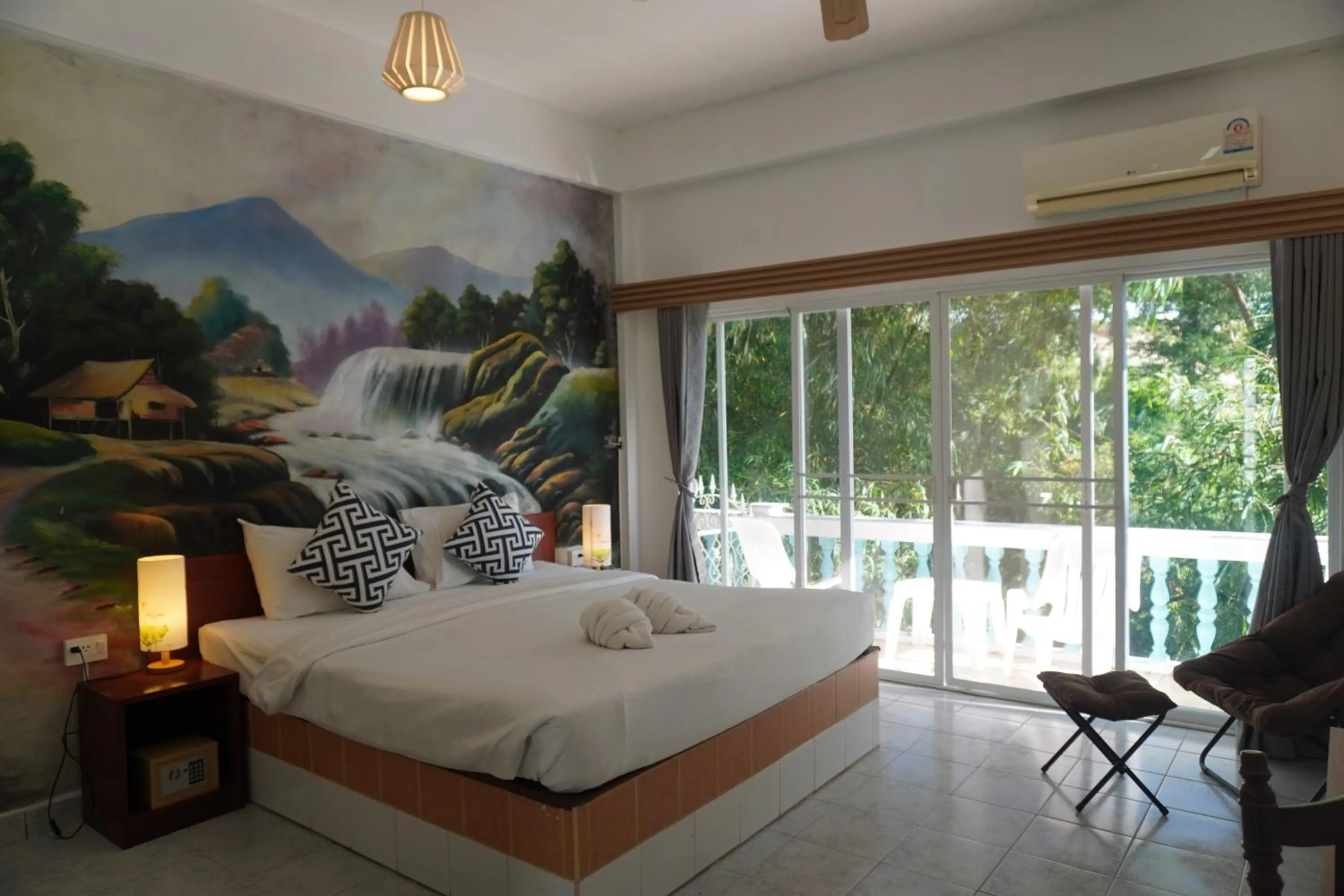 View (from property/room), Bed in Baan Suan Villa 1