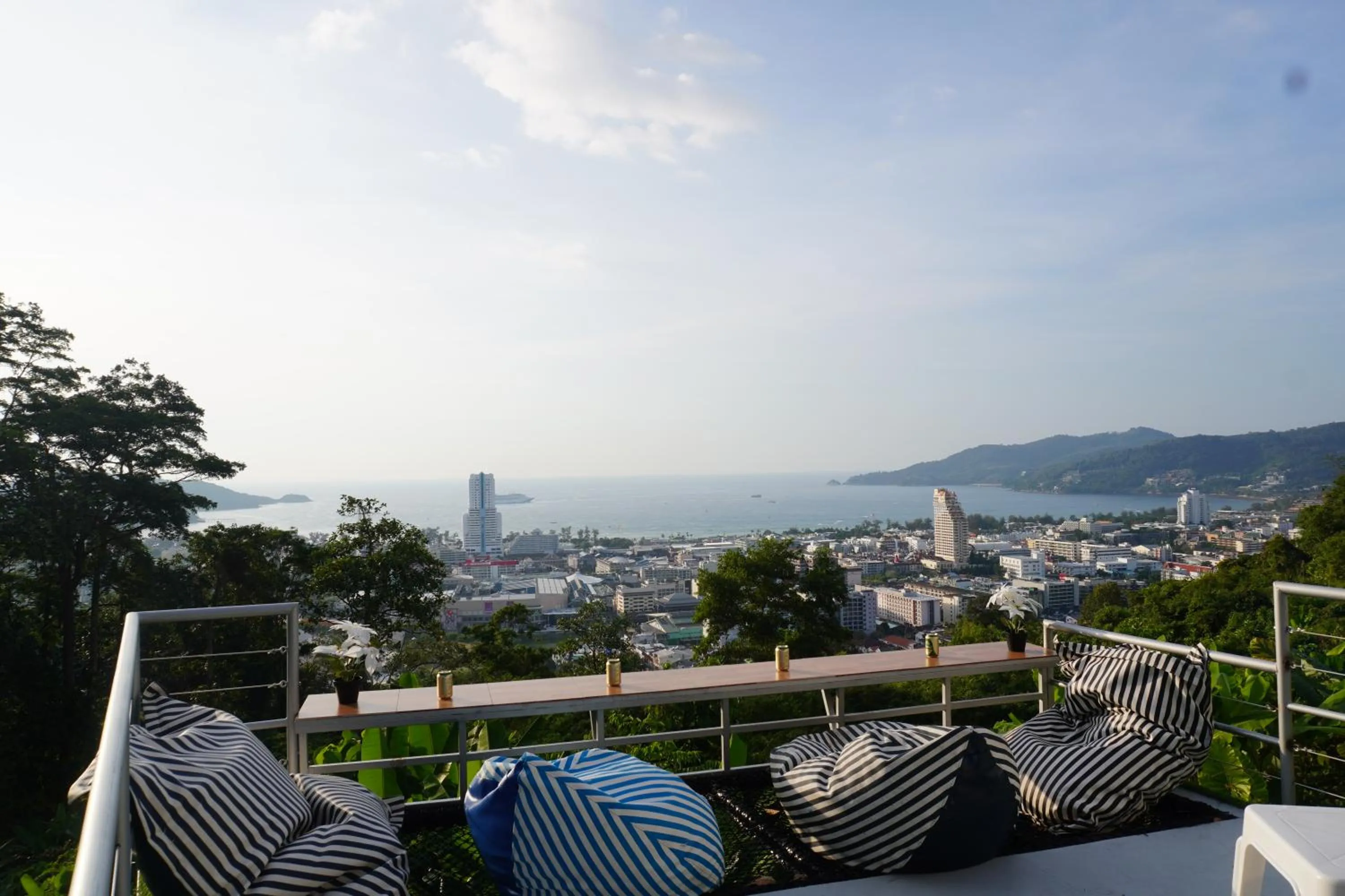 Day in Residy Retreat x Baan Suan Villa