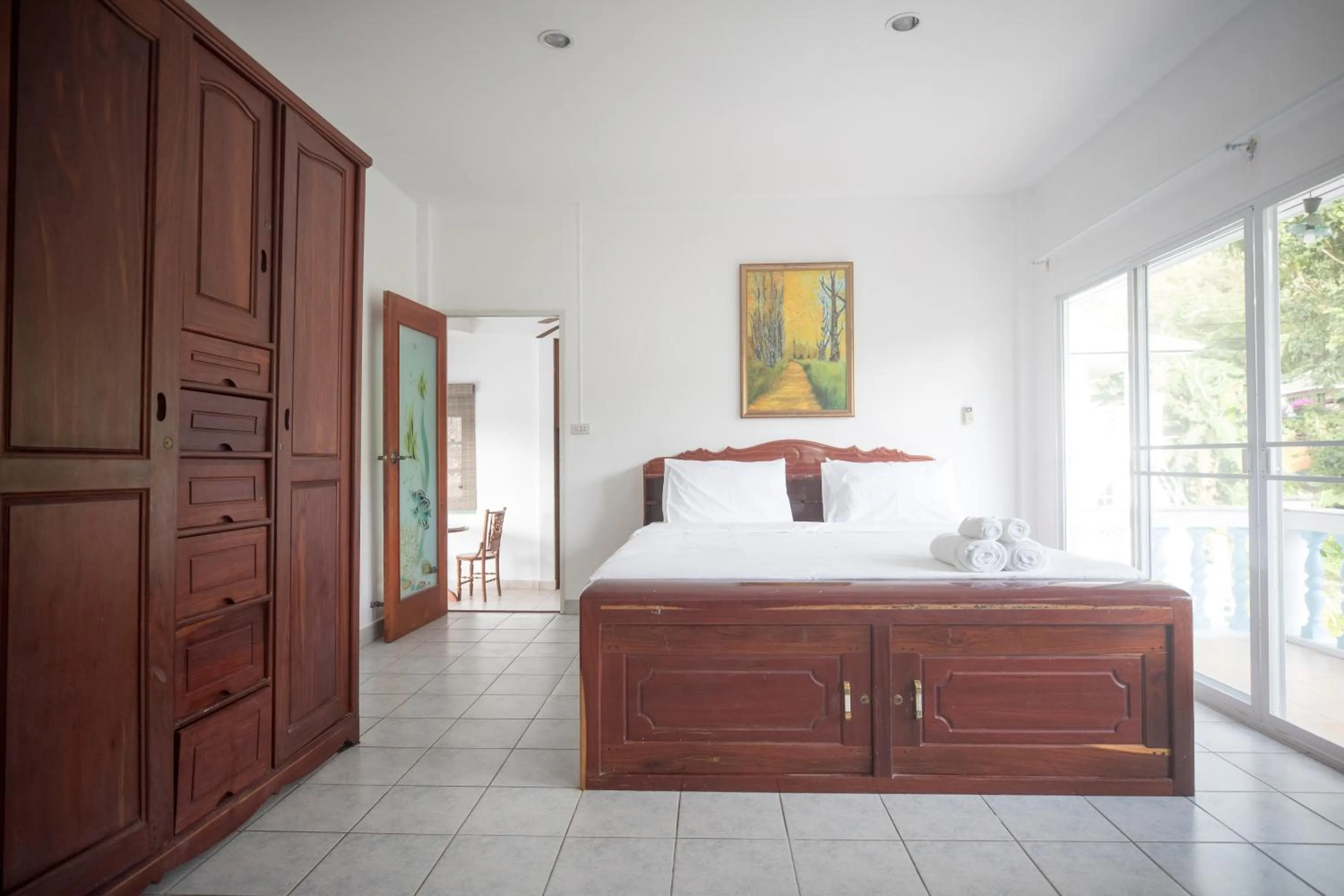 towels, Bed in Baan Suan Villa 1