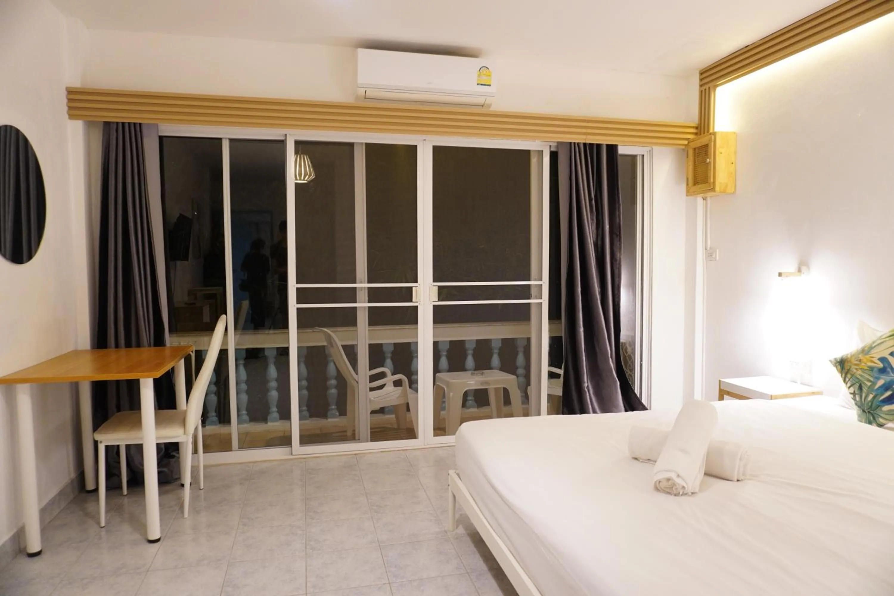 Balcony/Terrace, Bed in Baan Suan Villa 1