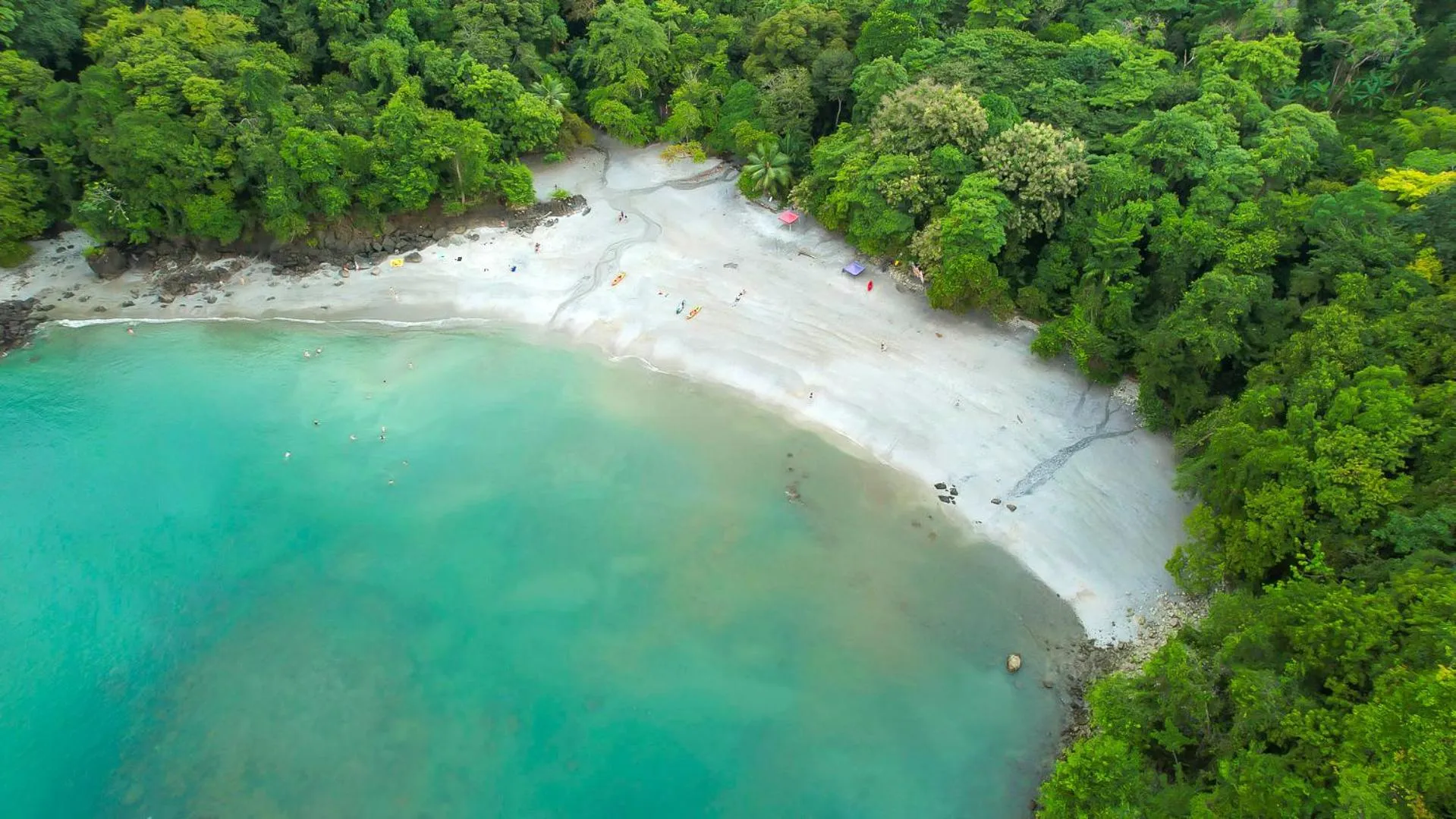 Sea view in Shana by the Beach Manuel Antonio