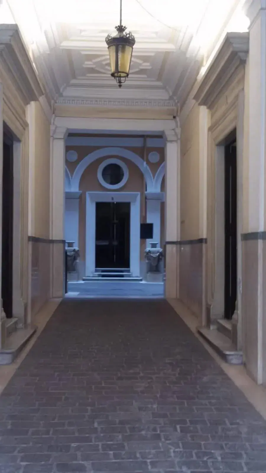 Property building in Garden's Elide Property building in Garden's Elide