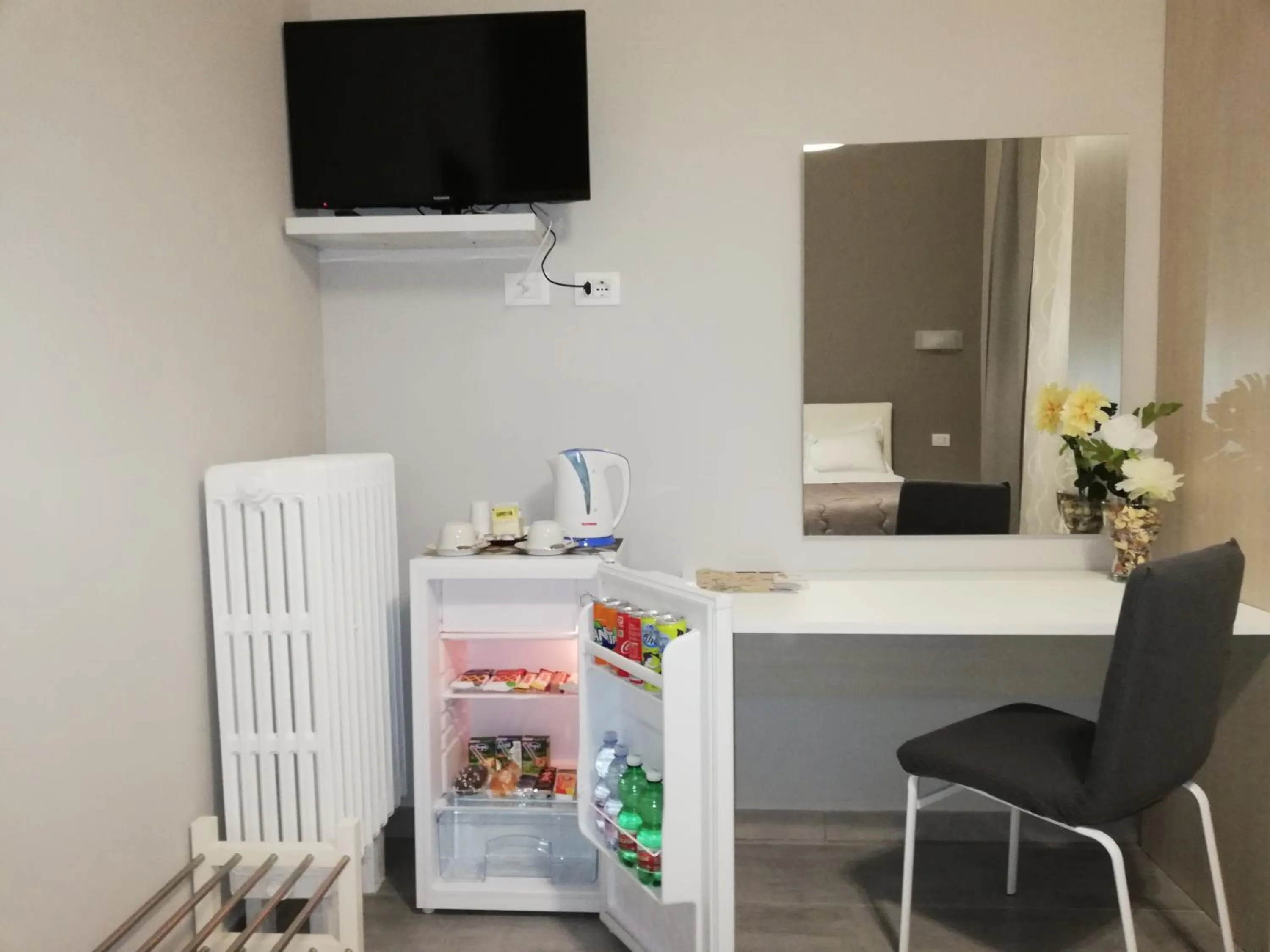 TV and multimedia in Garden's Elide