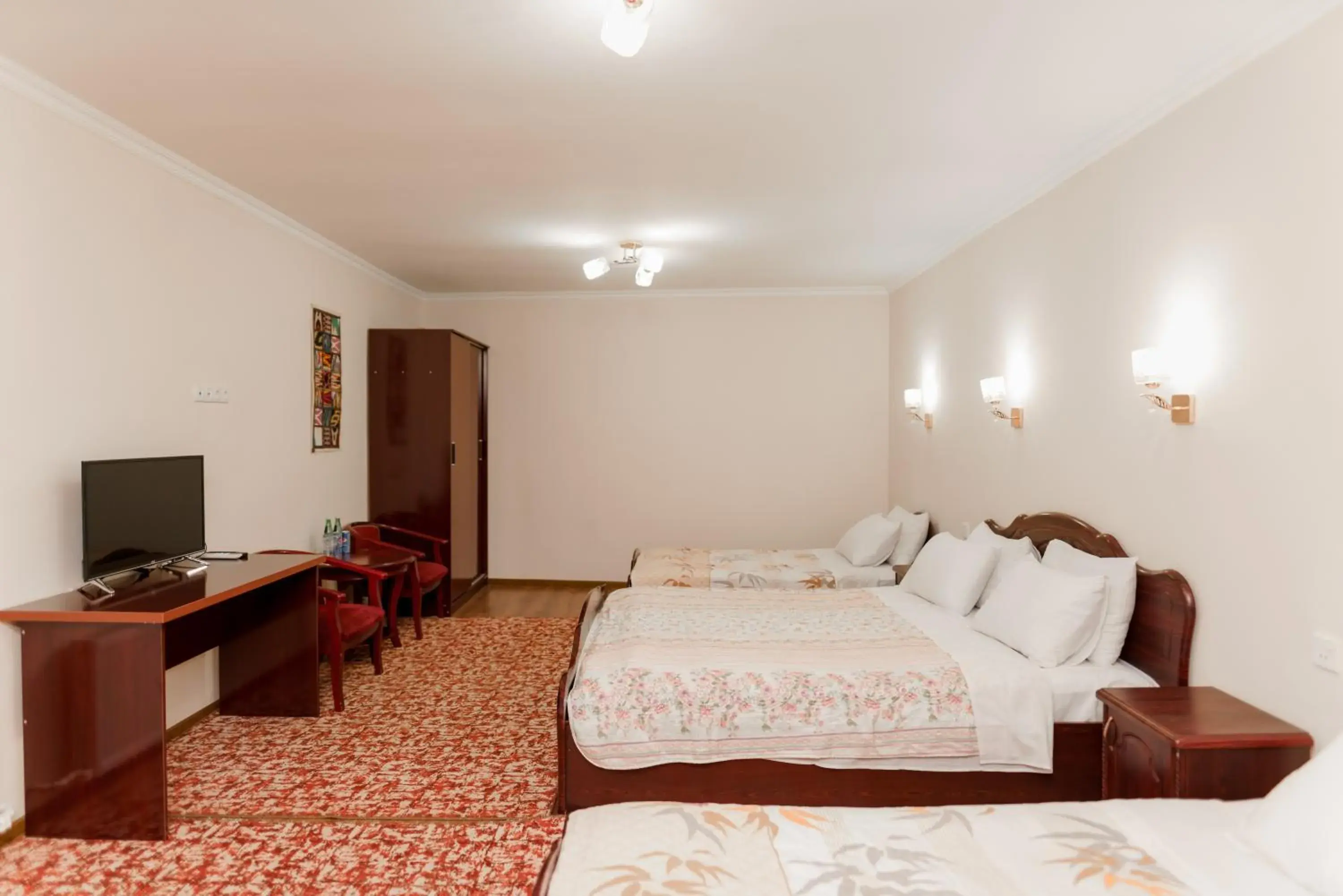 Quadruple Room in Hotel Dilshoda Quadruple Room in Hotel Dilshoda