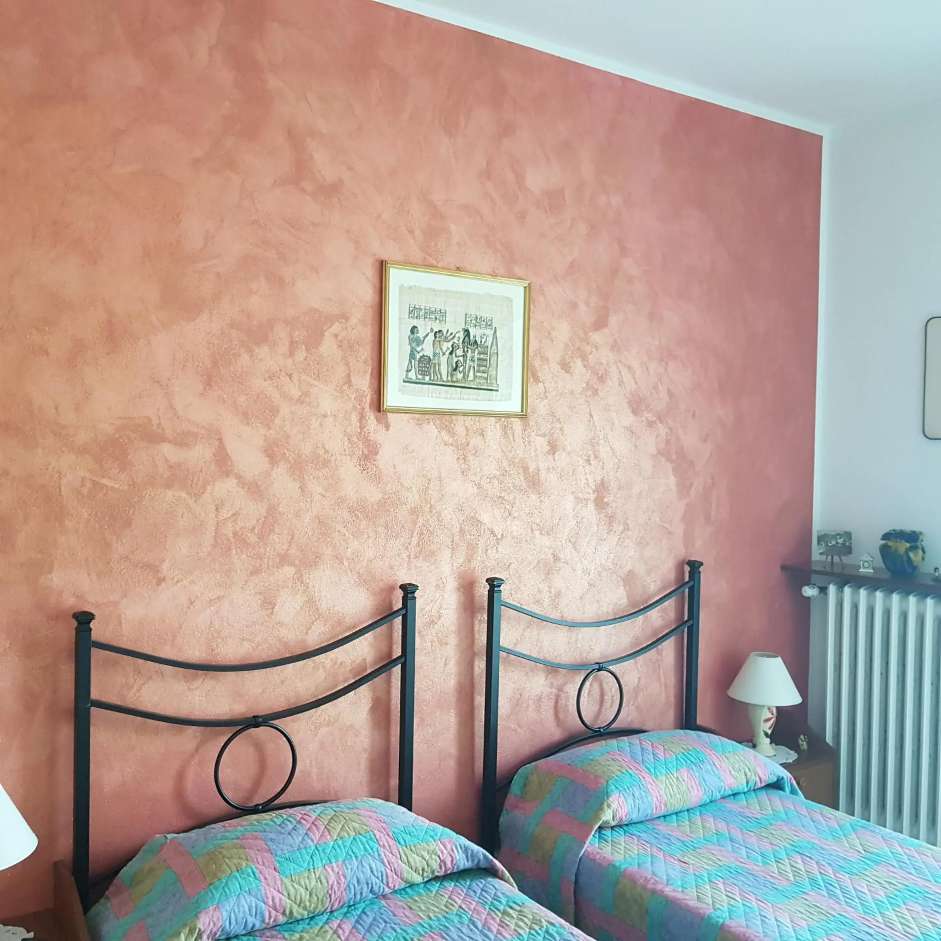 Twin Room with Shared Bathroom - single occupancy in B&B I Lazzarini Twin Room with Shared Bathroom - single occupancy in B&B I Lazzarini