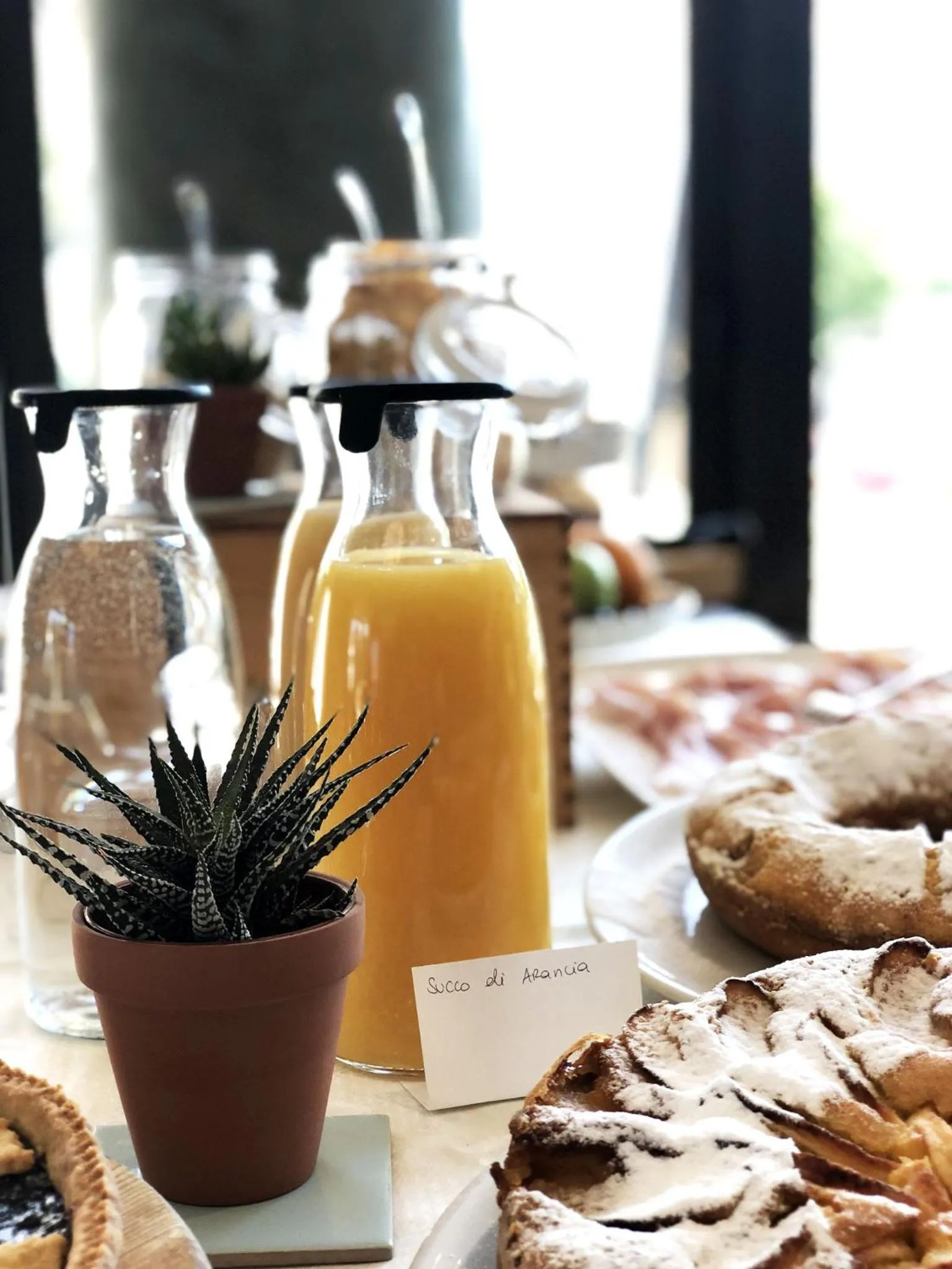 Food and drinks in Hotel Ombra