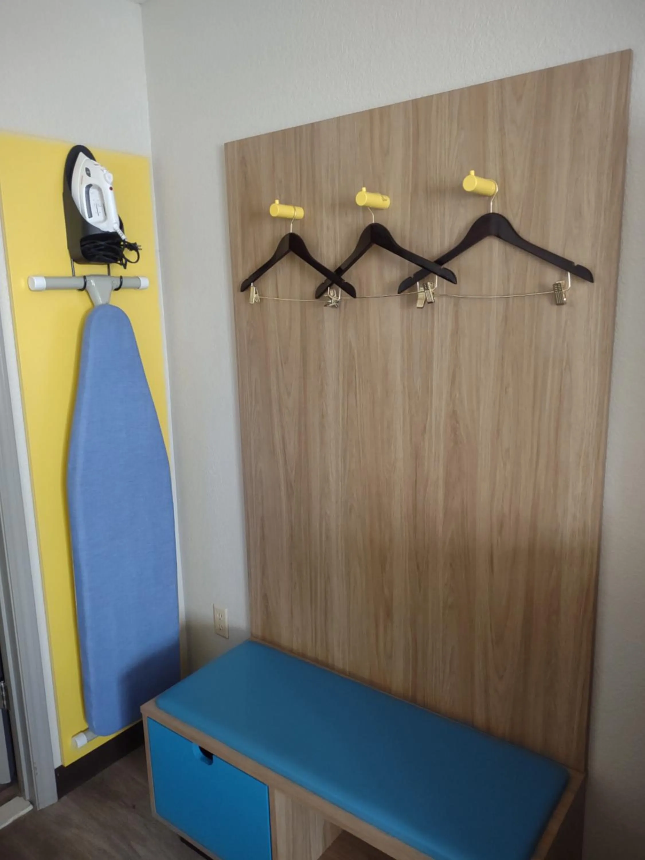 furniture in Days Inn by Wyndham Lonoke