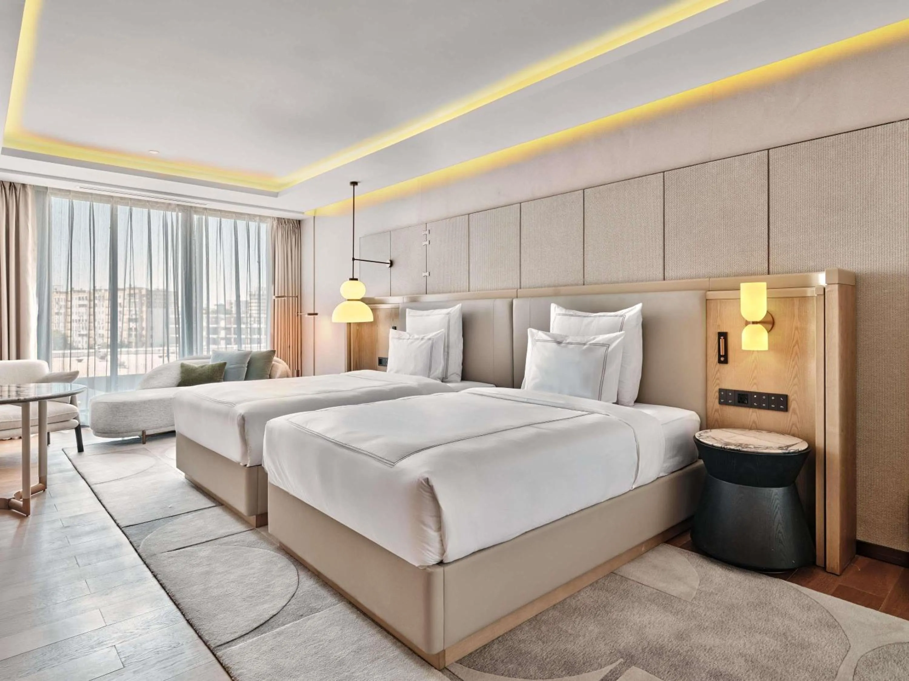 Bedroom, Bed in Swissotel Tashkent