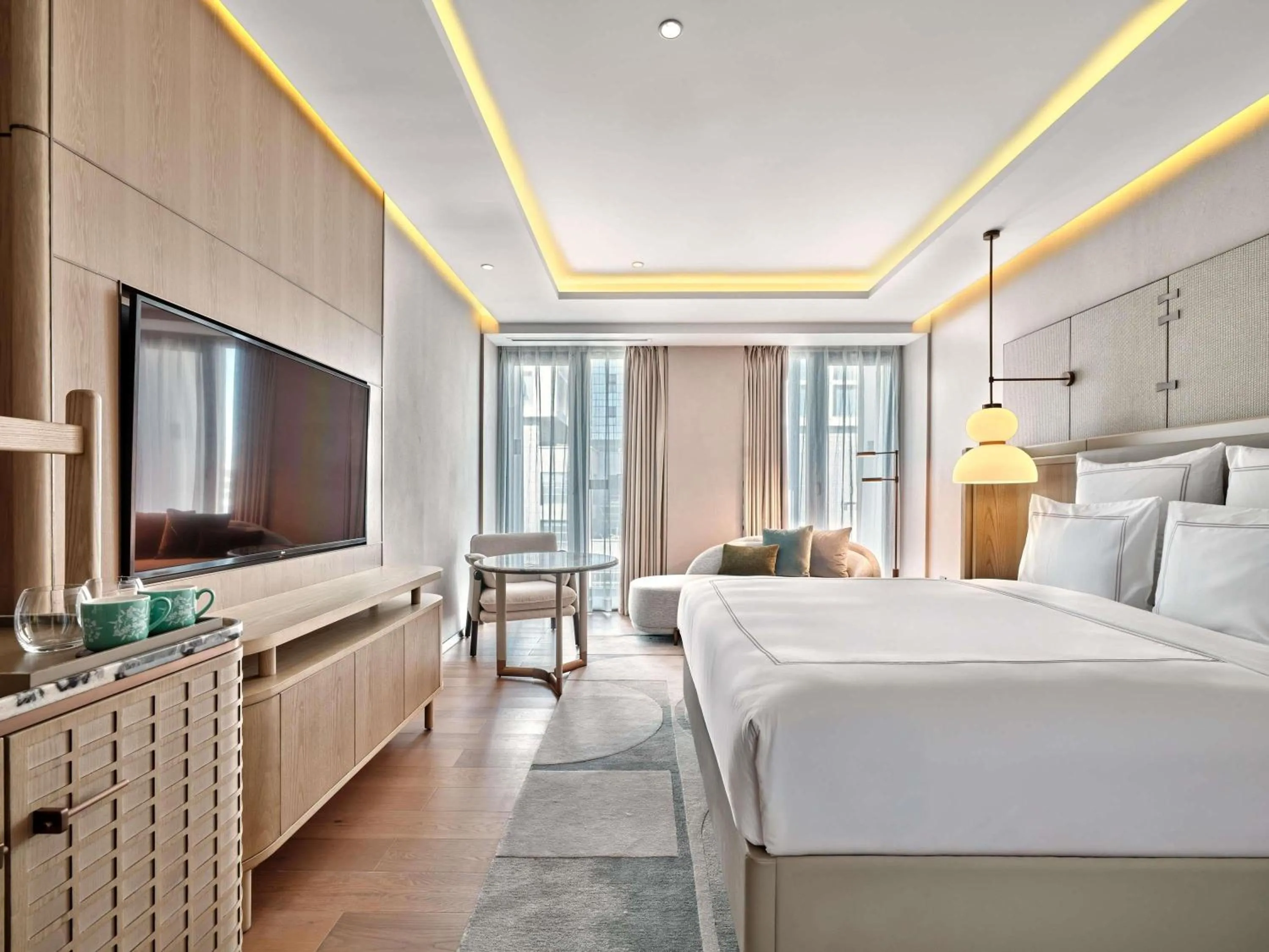 Bedroom, Bed in Swissotel Tashkent