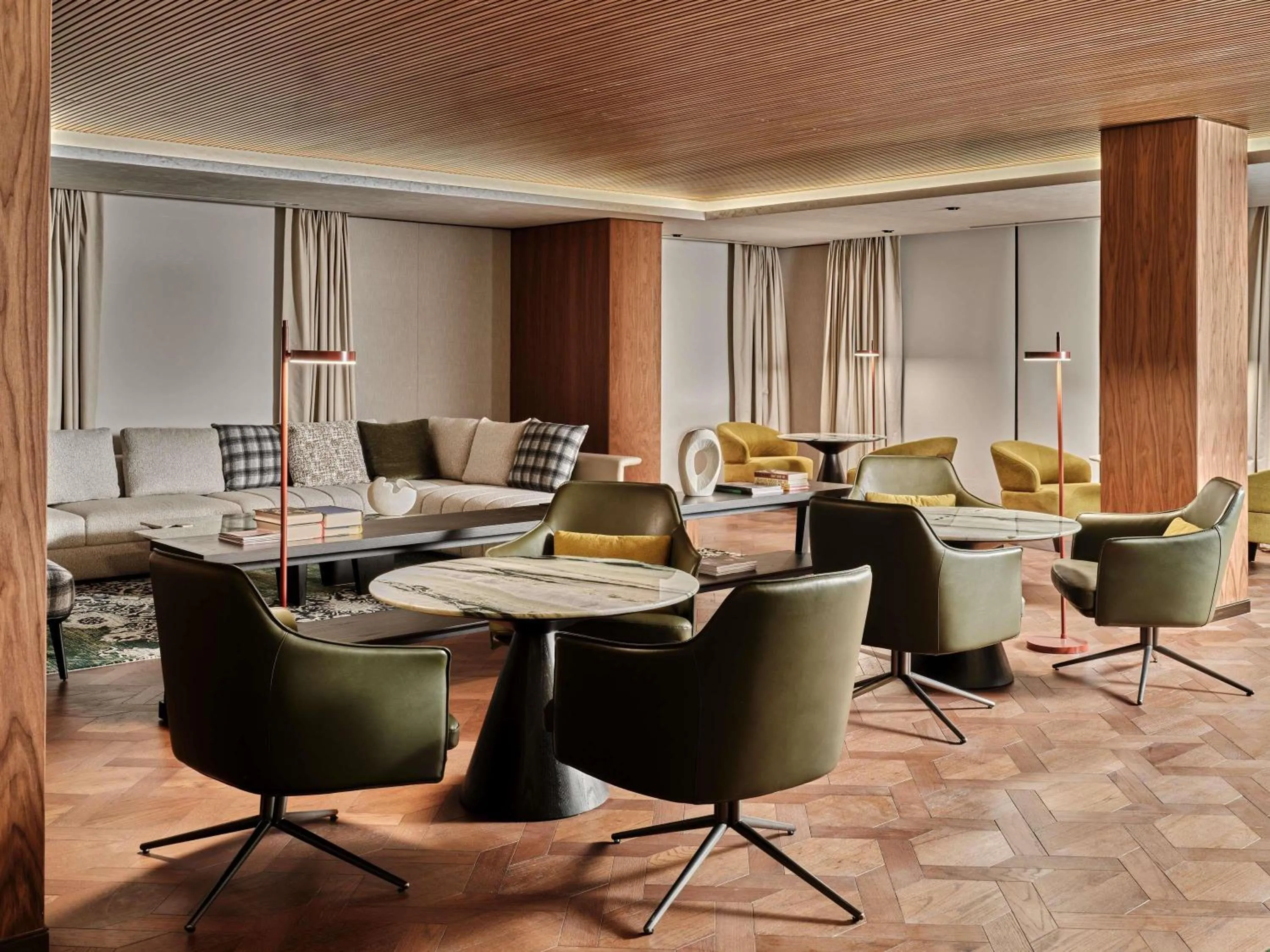 Bedroom in Swissotel Tashkent