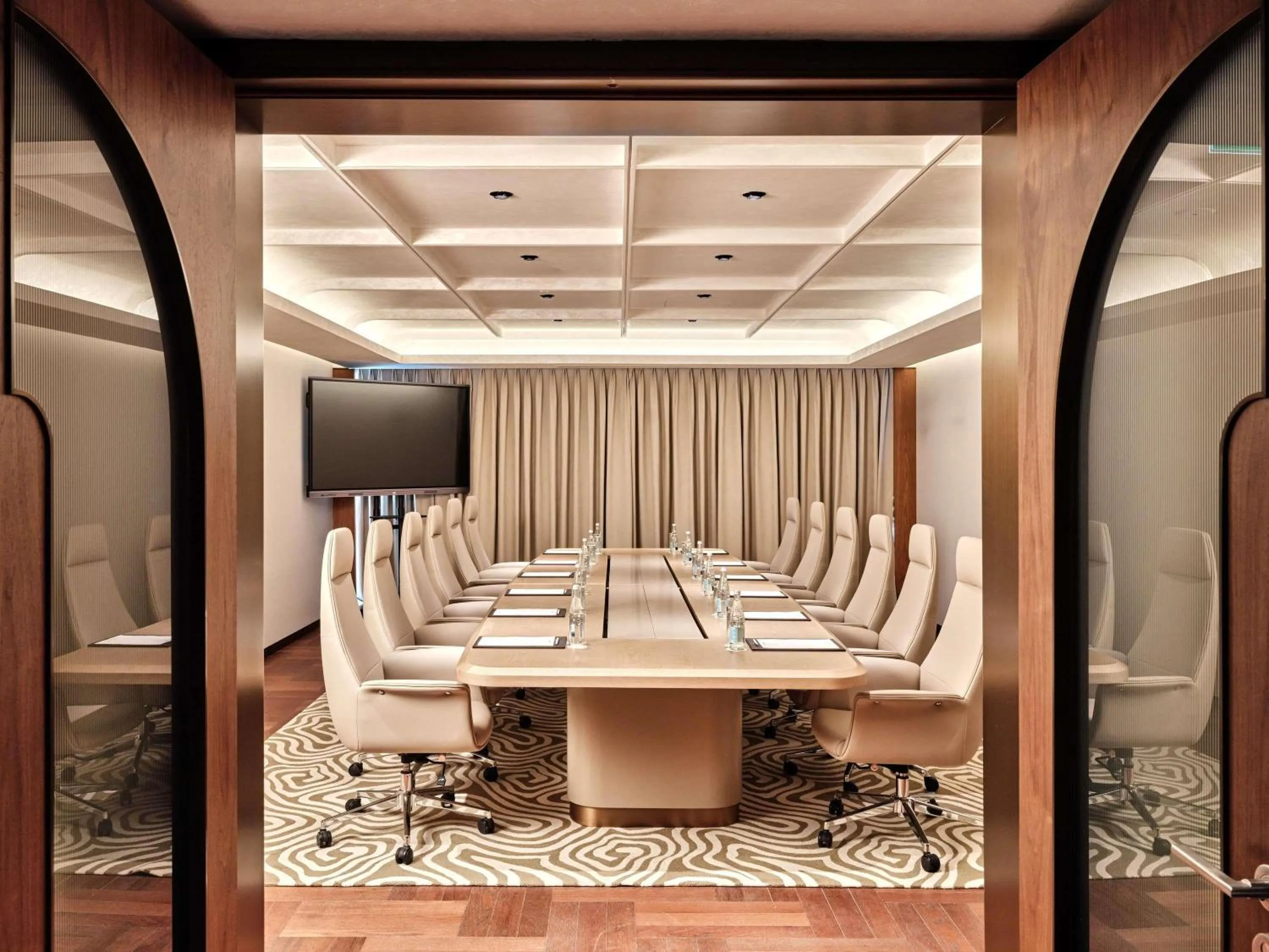 Meeting/conference room in Swissotel Tashkent