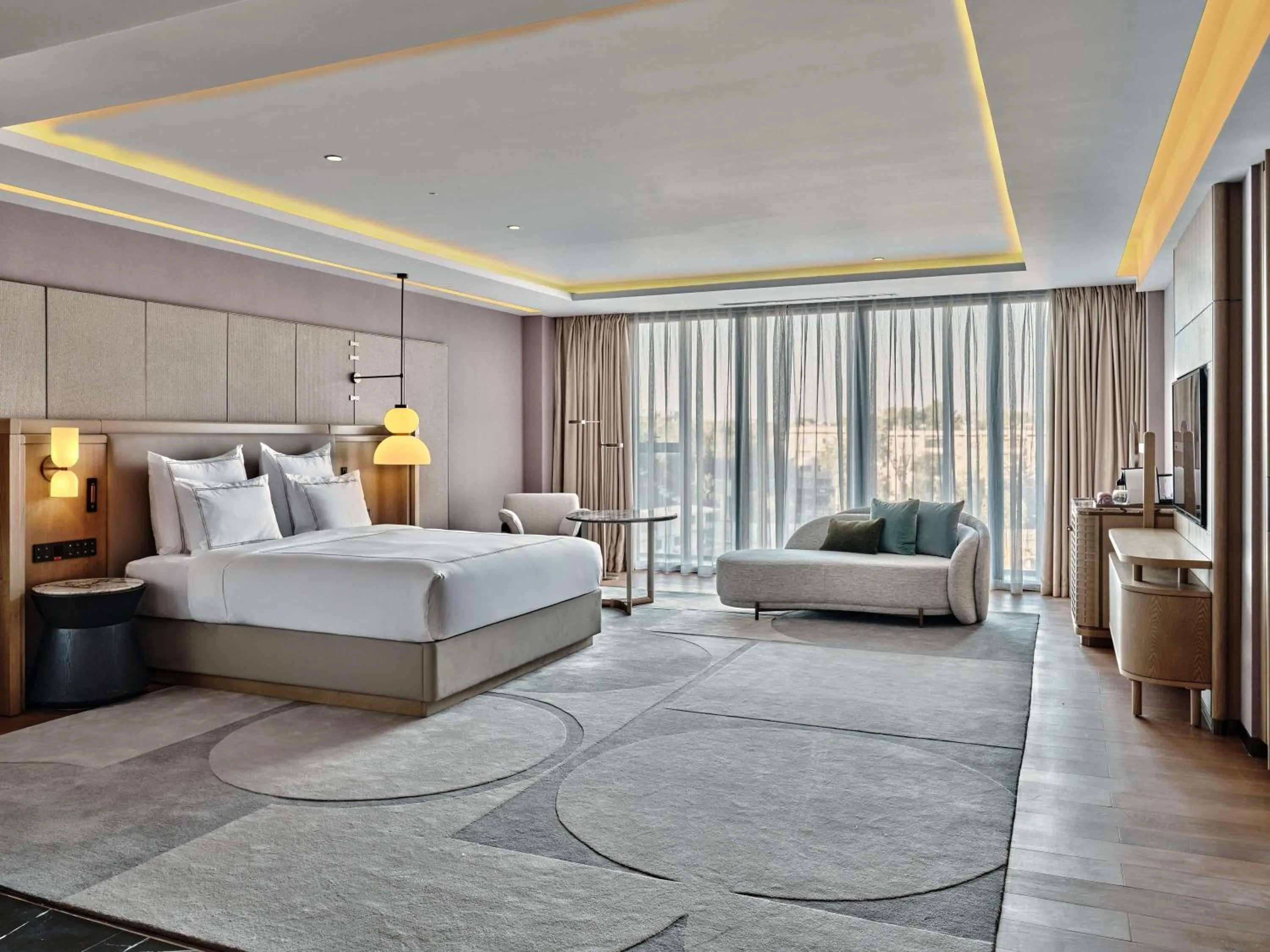 Bedroom, Bed in Swissotel Tashkent