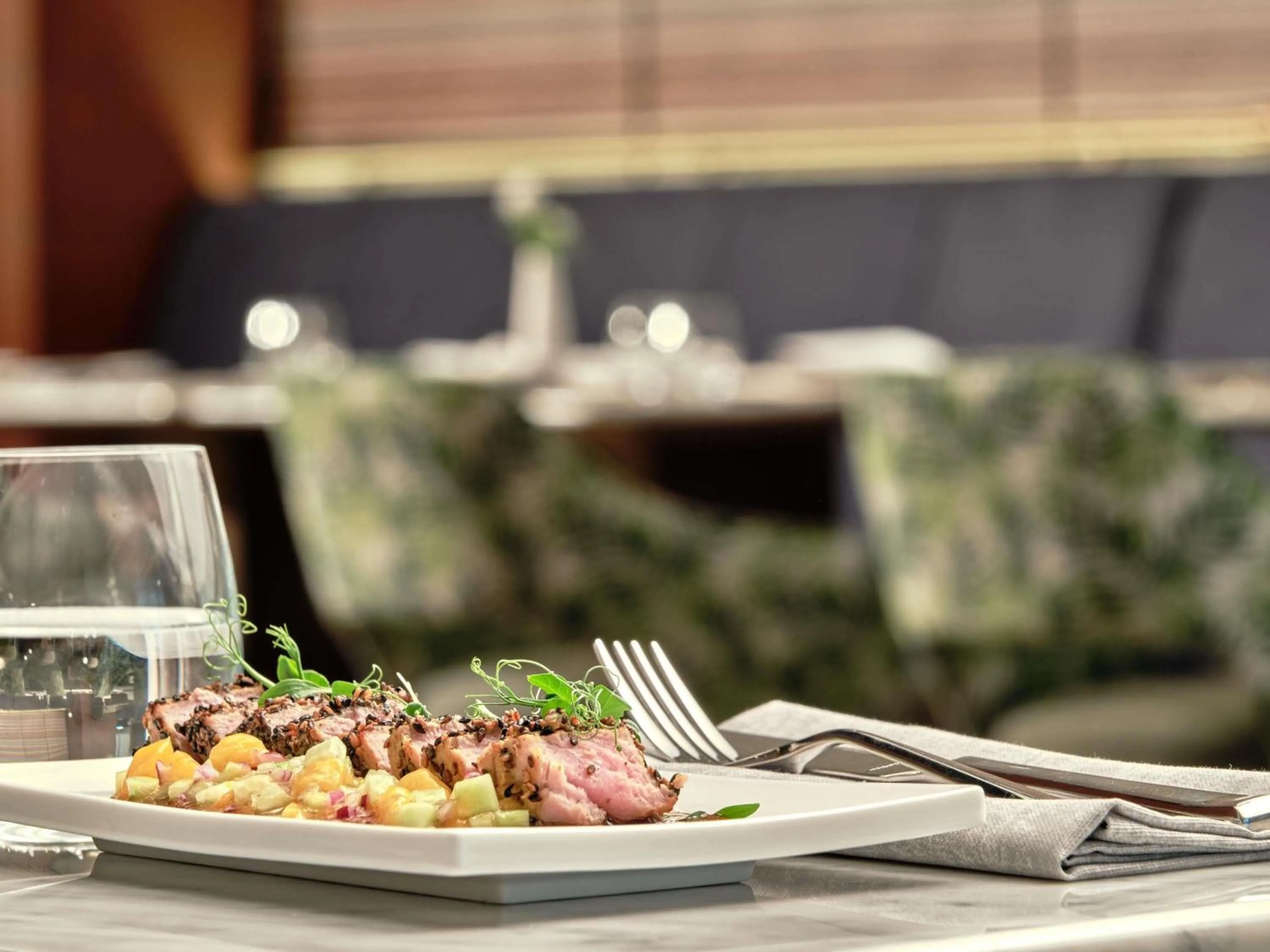 Restaurant/places to eat in Swissotel Tashkent