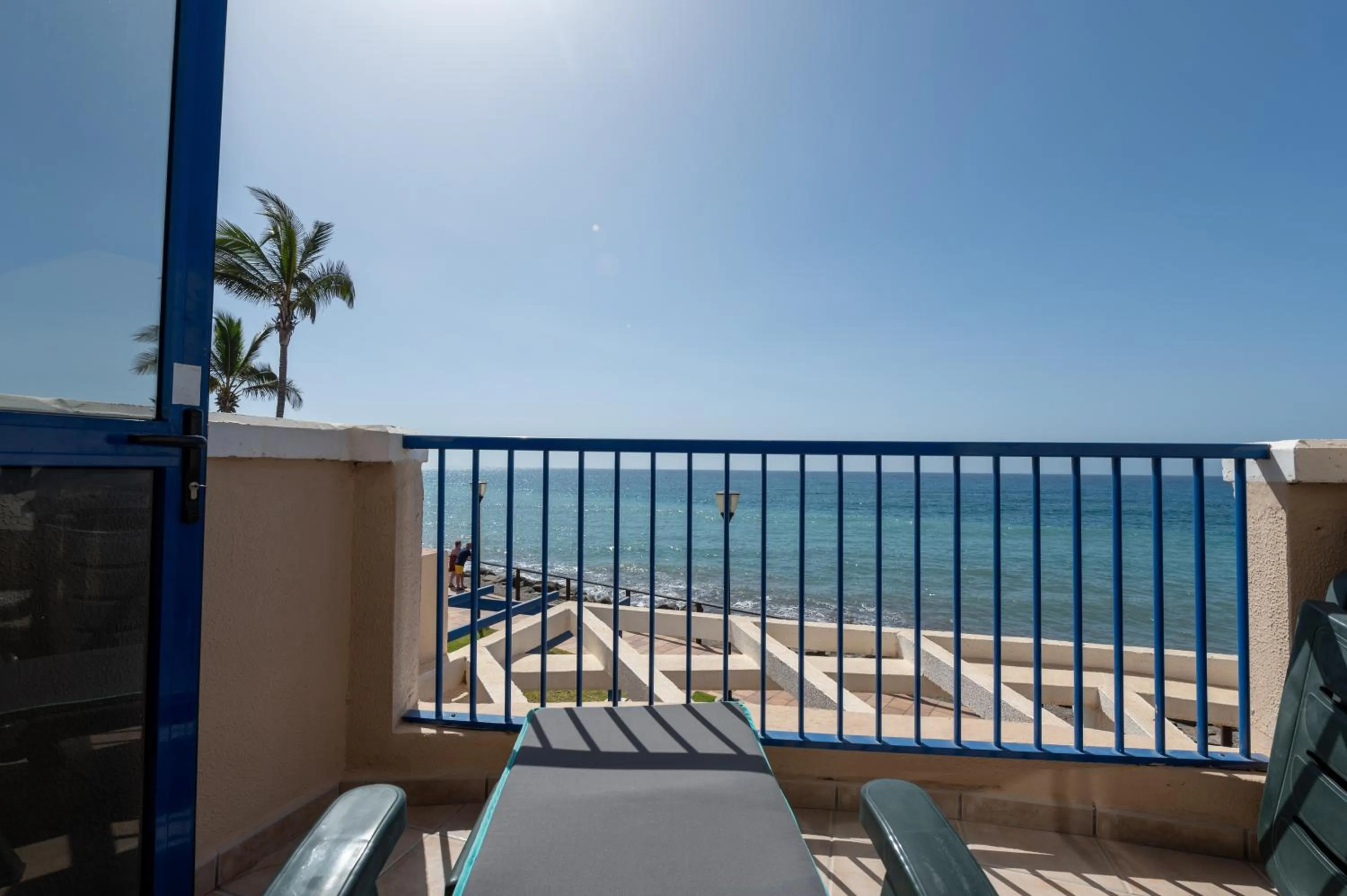 Balcony/Terrace in Apartamentos Playa Feliz