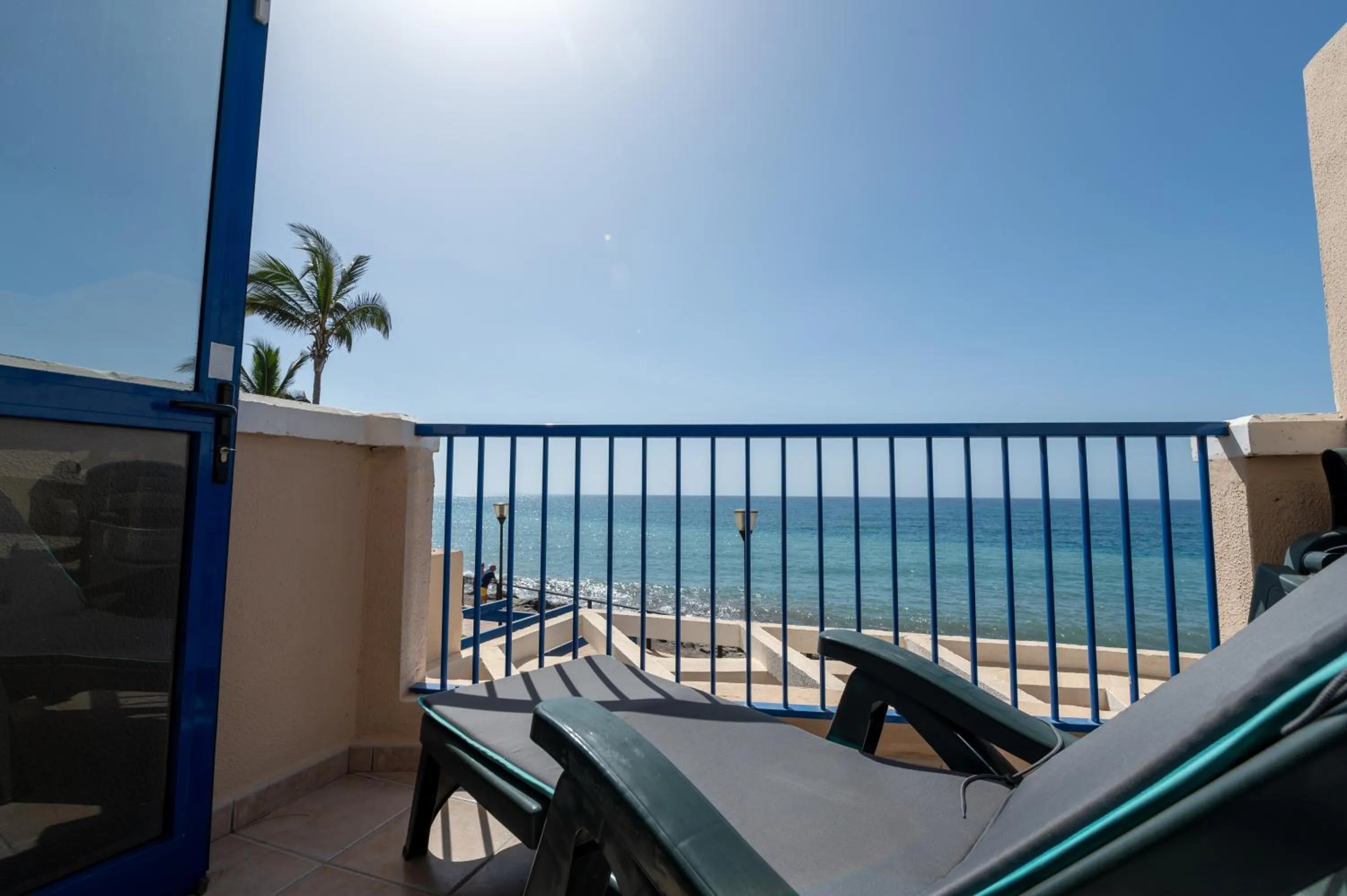 Balcony/Terrace in Apartamentos Playa Feliz